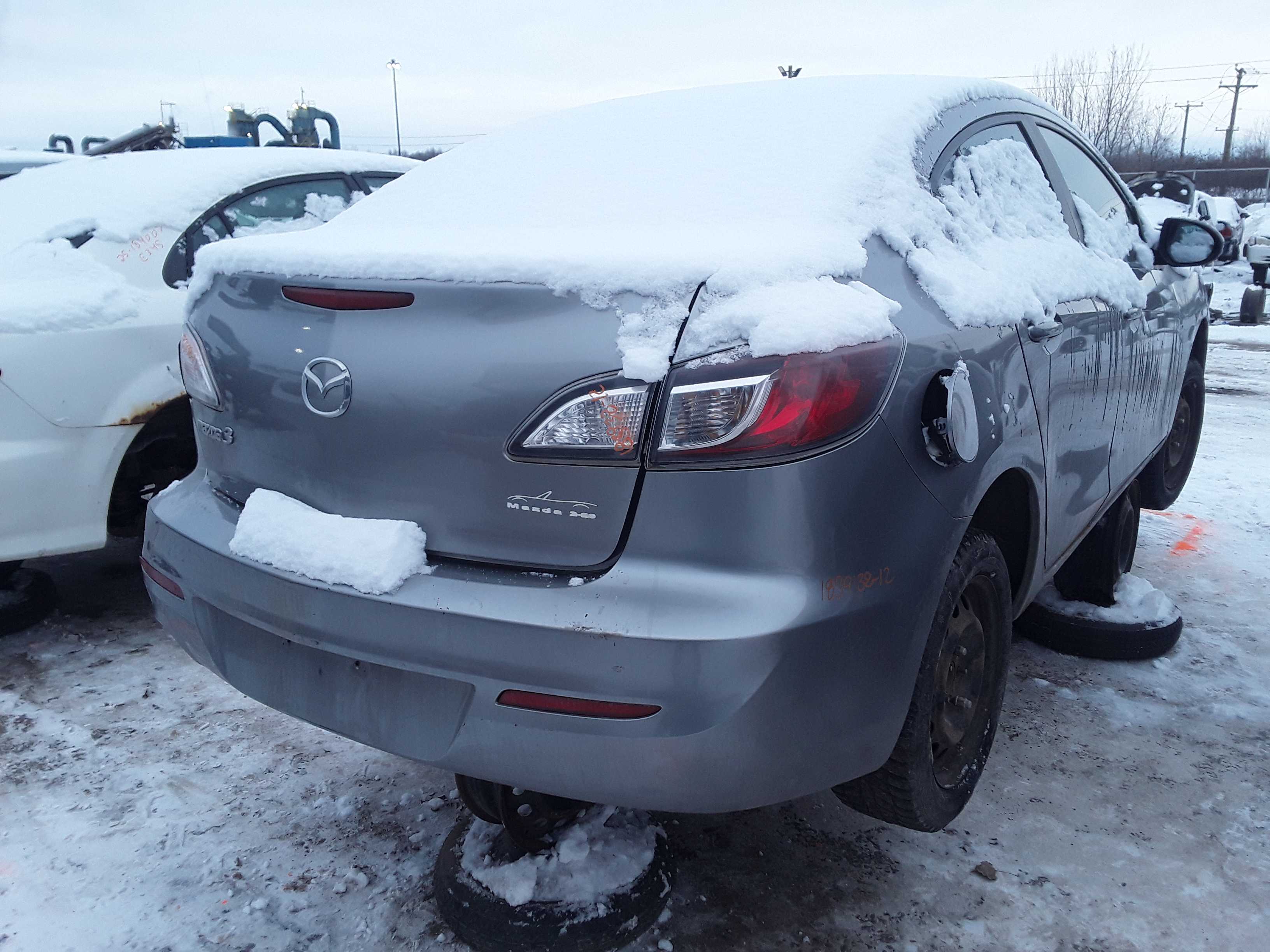 MAZDA MAZDA3 2012