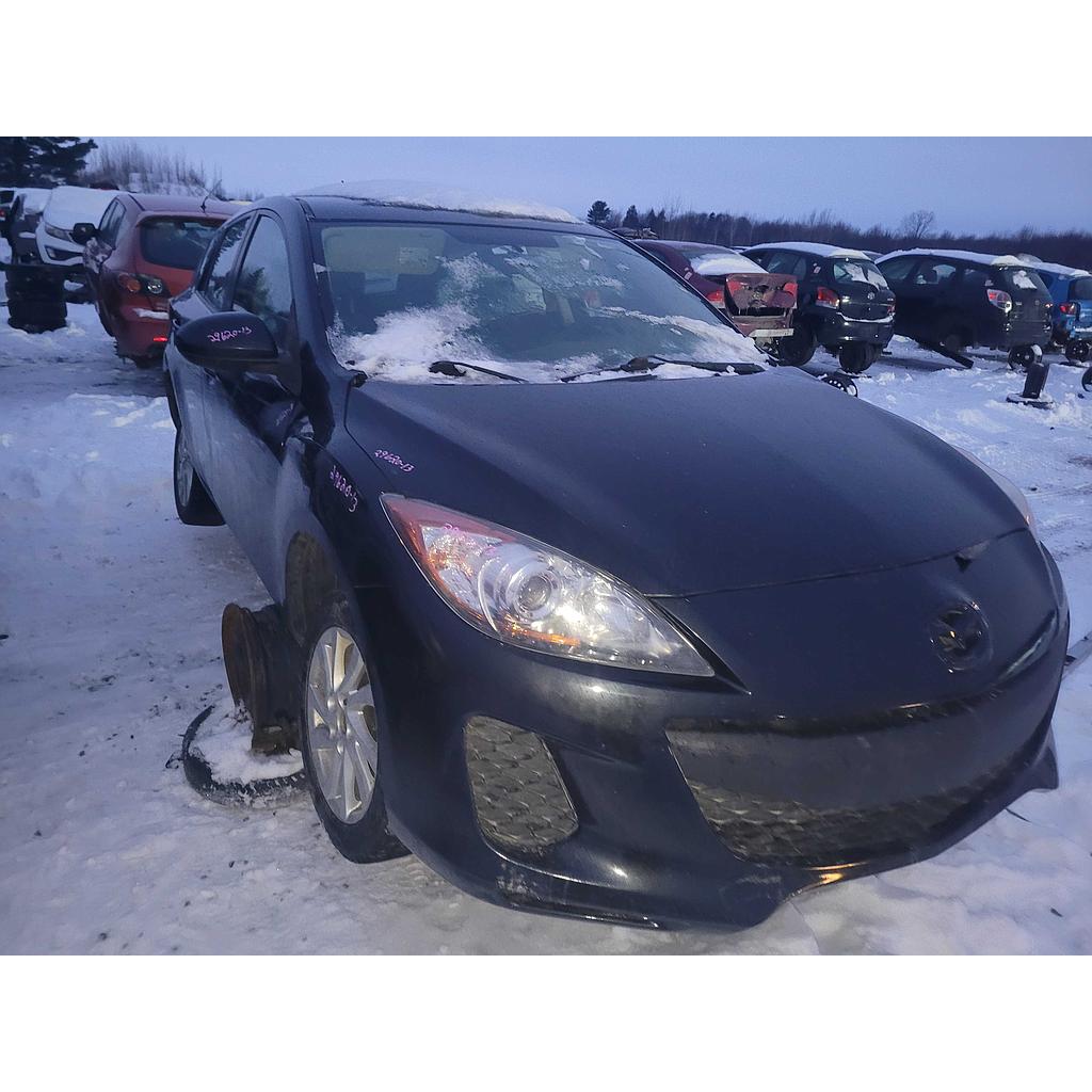 MAZDA MAZDA3 2013