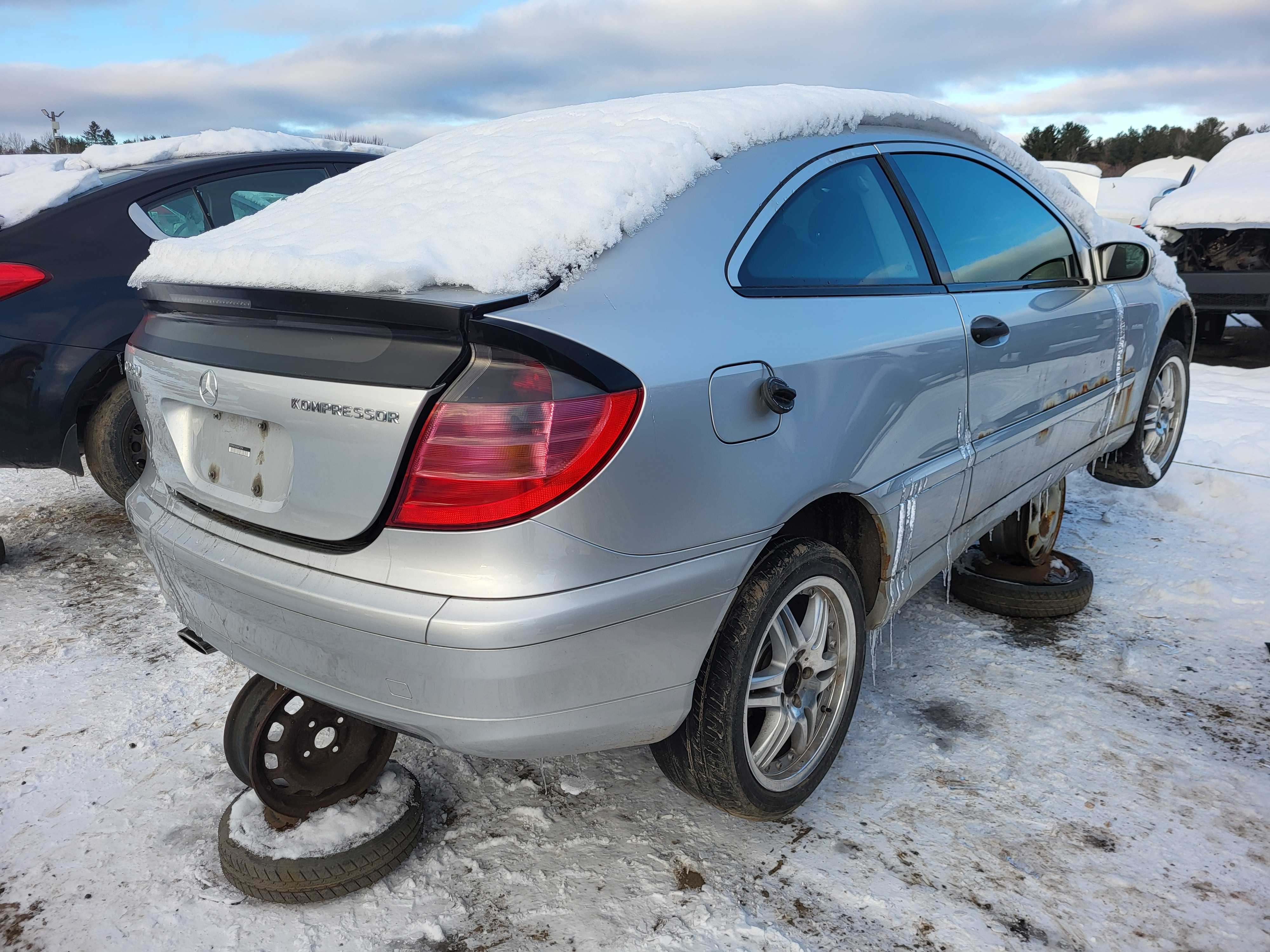 MERCEDES-BENZ C-CLASS 2003