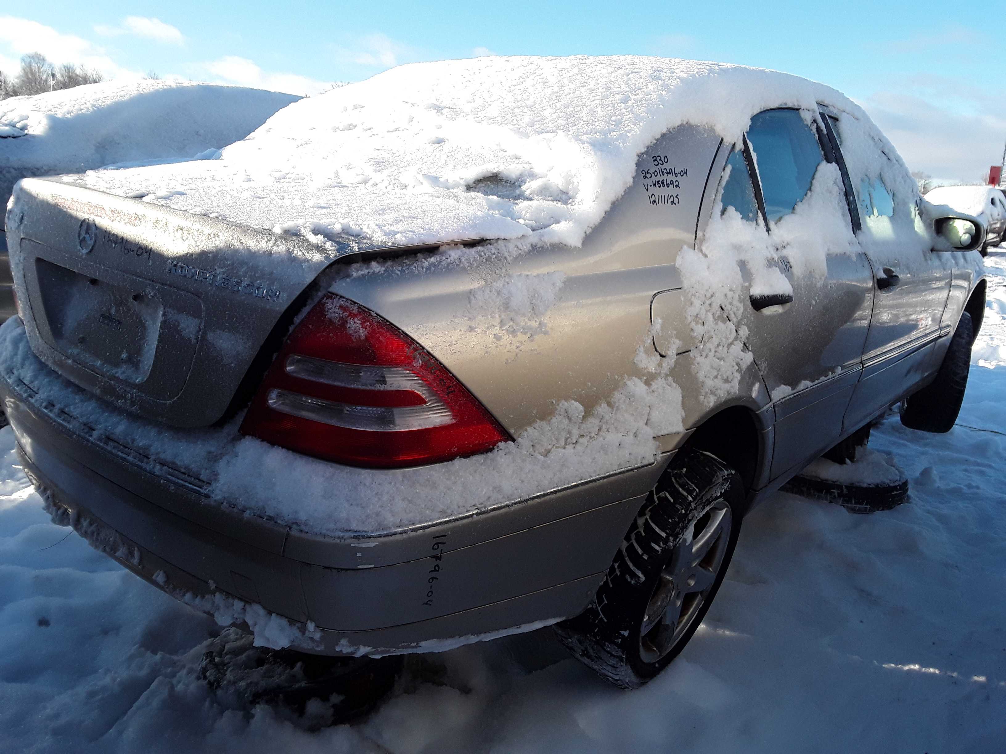 MERCEDES-BENZ C-CLASS 2004