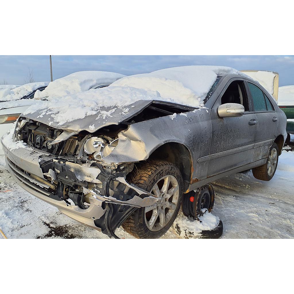 MERCEDES-BENZ C-CLASS 2005