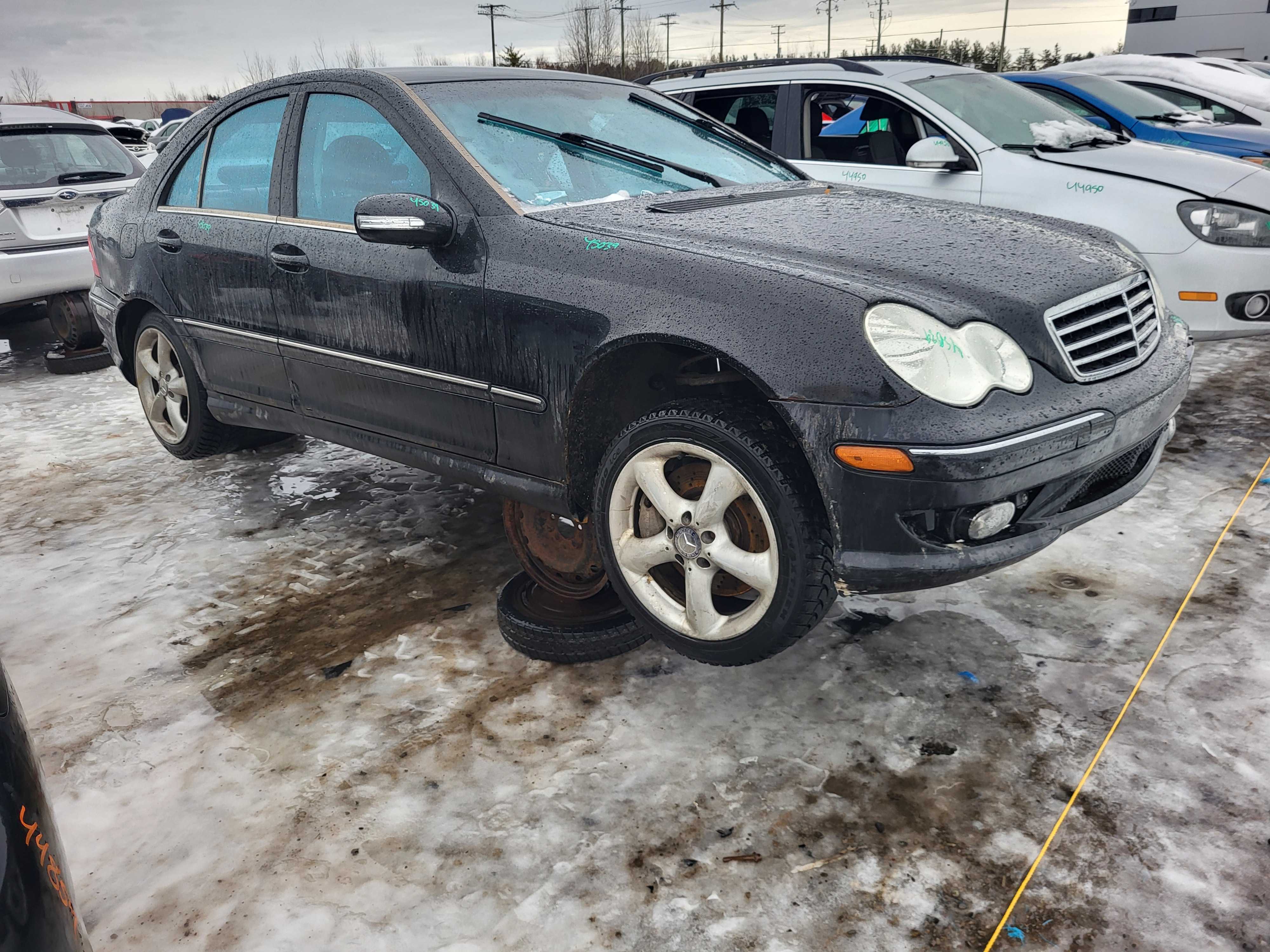 MERCEDES-BENZ C-CLASS 2005