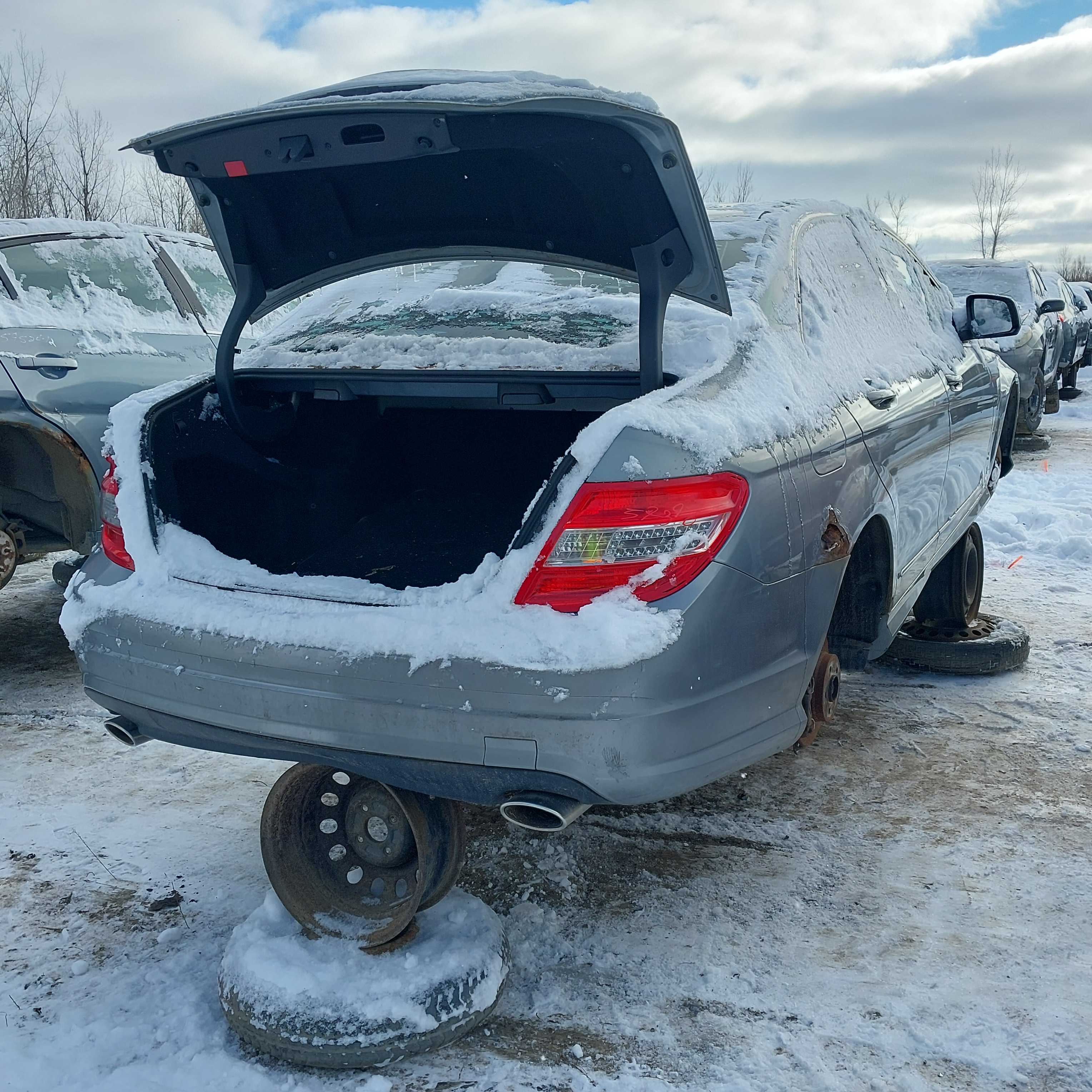 MERCEDES-BENZ C-CLASS 2009