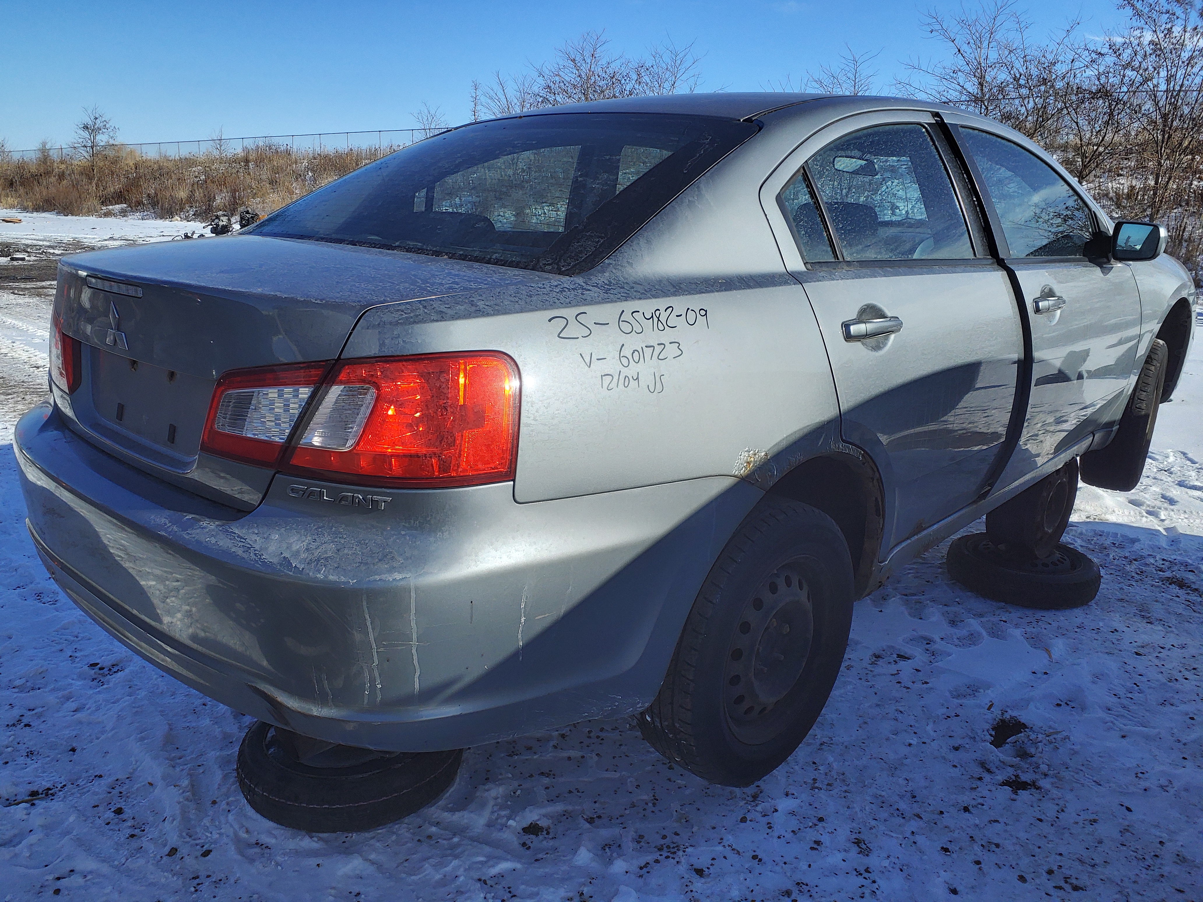 MITSUBISHI GALANT 2009