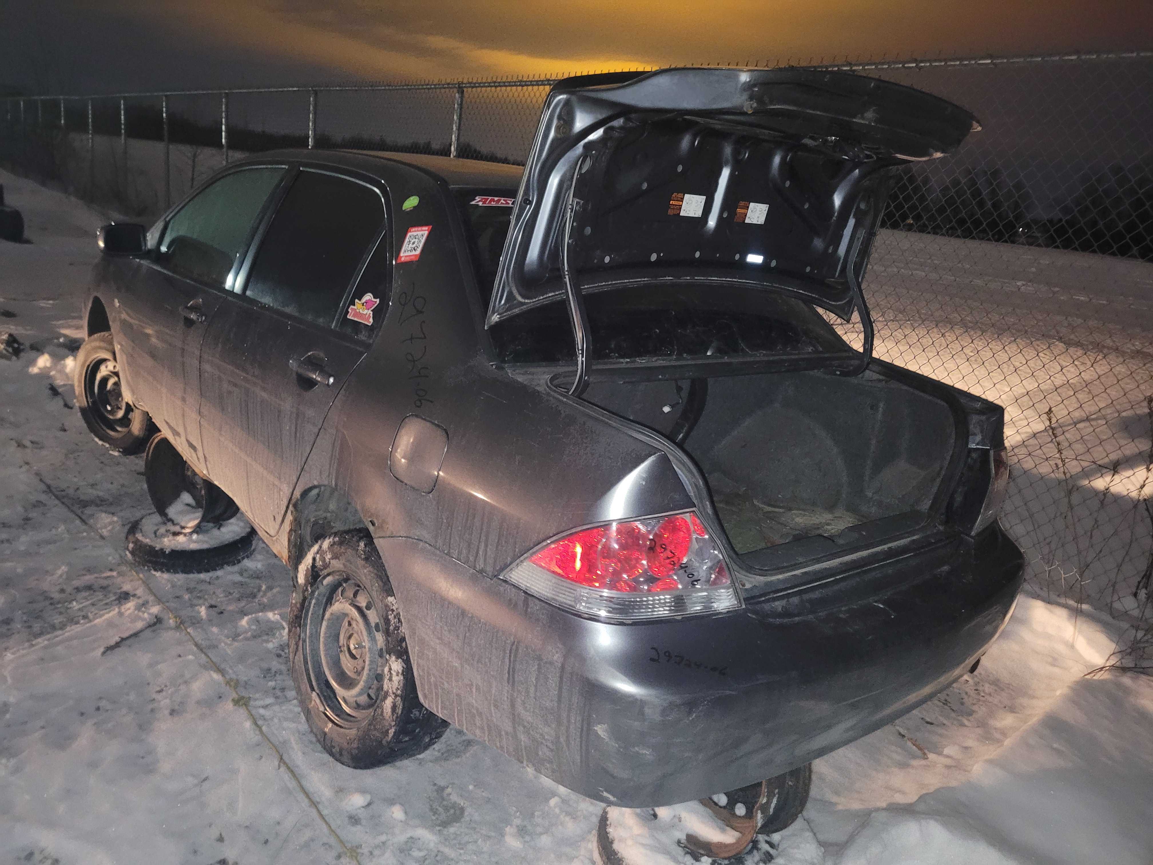 MITSUBISHI LANCER 2006