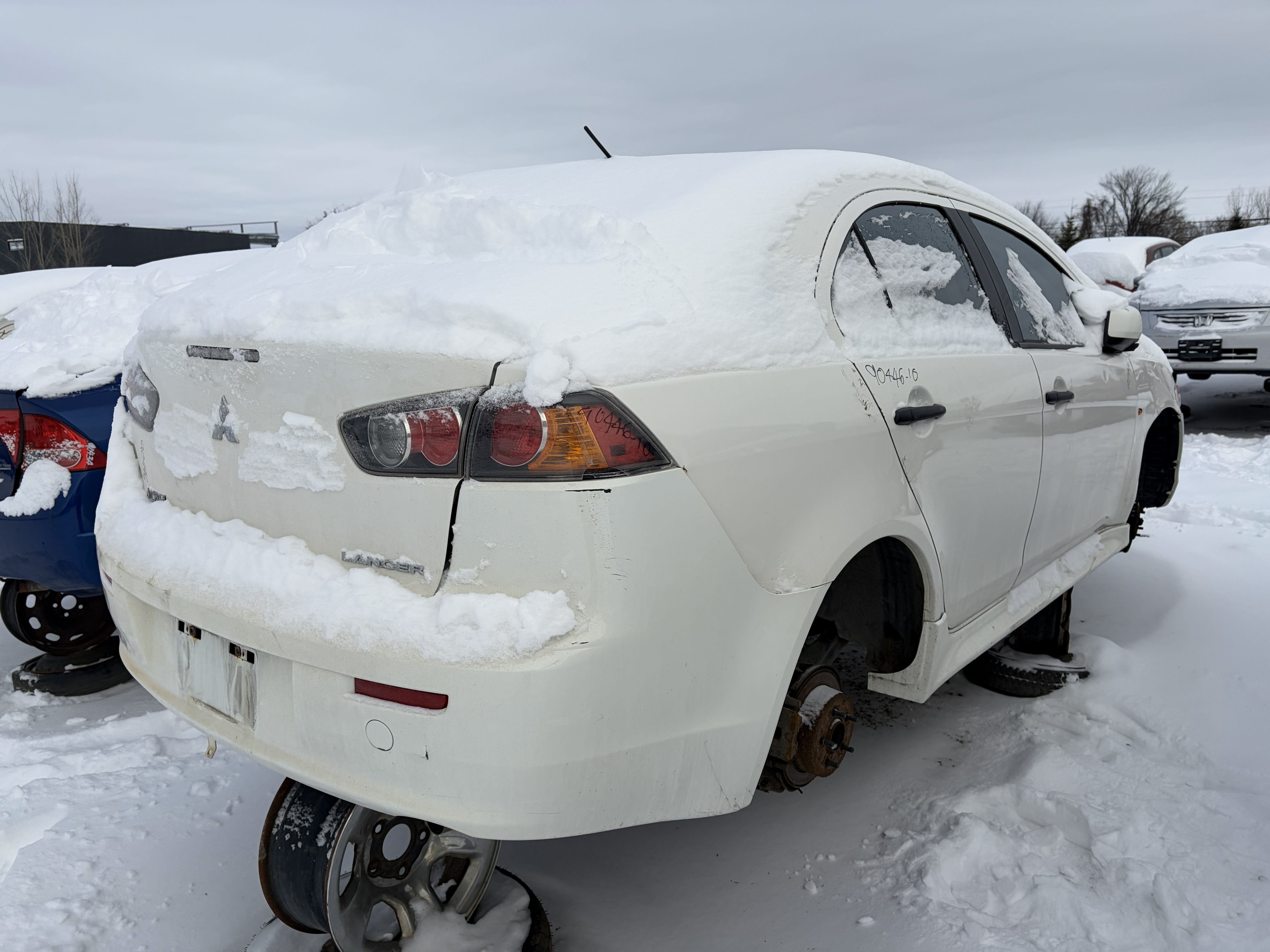 MITSUBISHI LANCER 2010