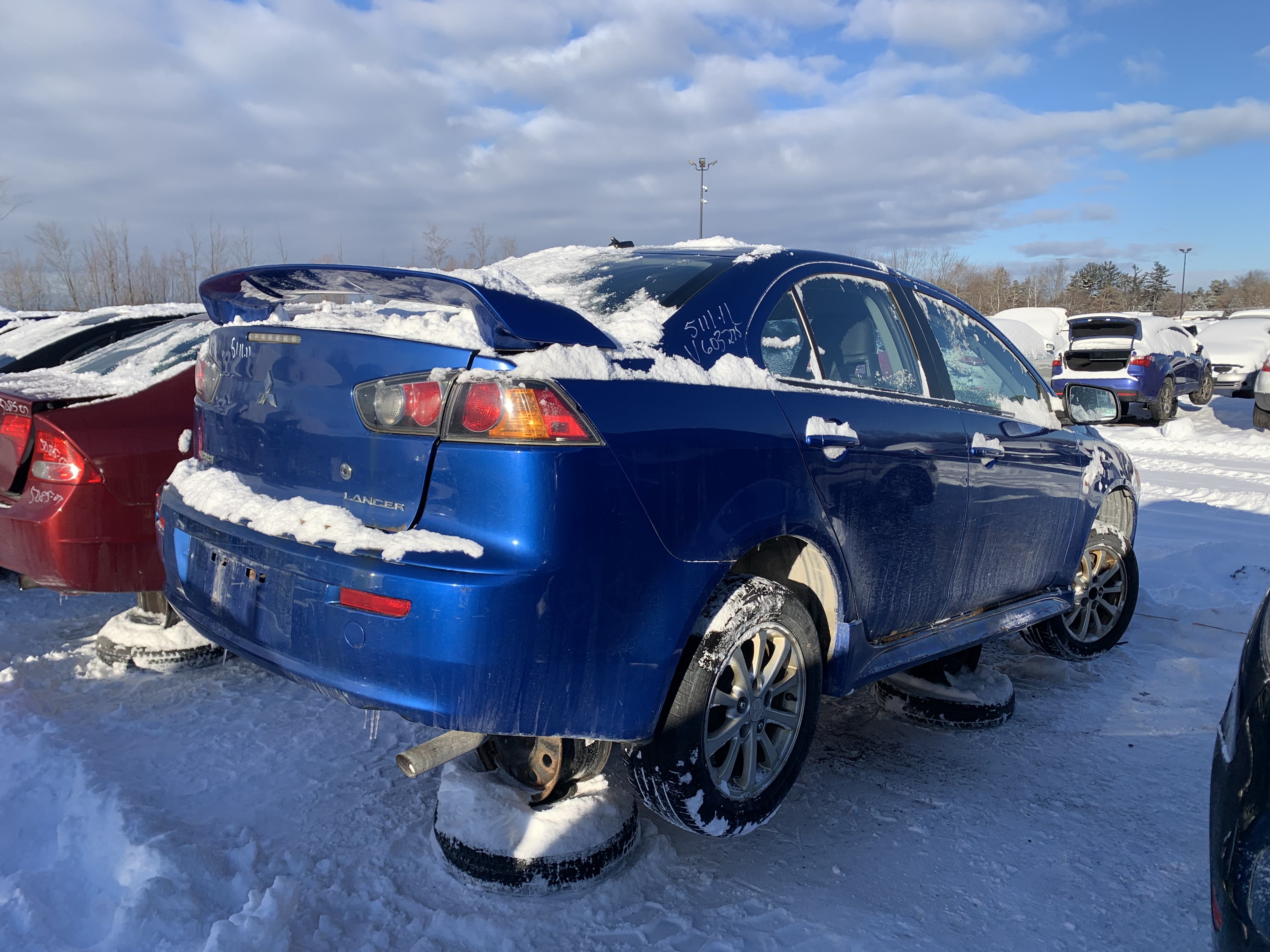 MITSUBISHI LANCER 2011