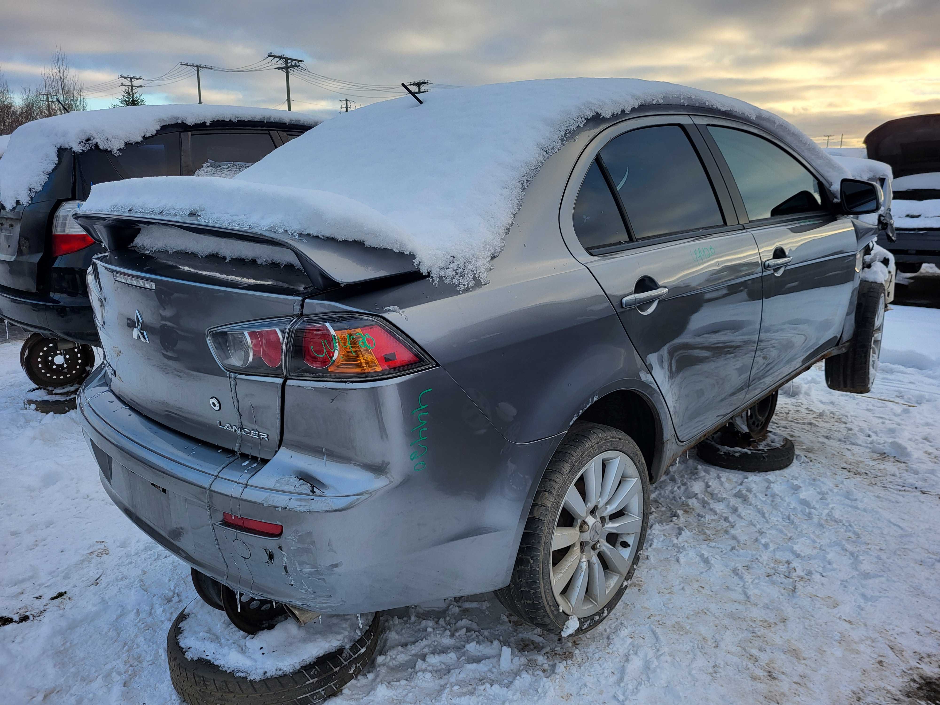 MITSUBISHI LANCER 2012