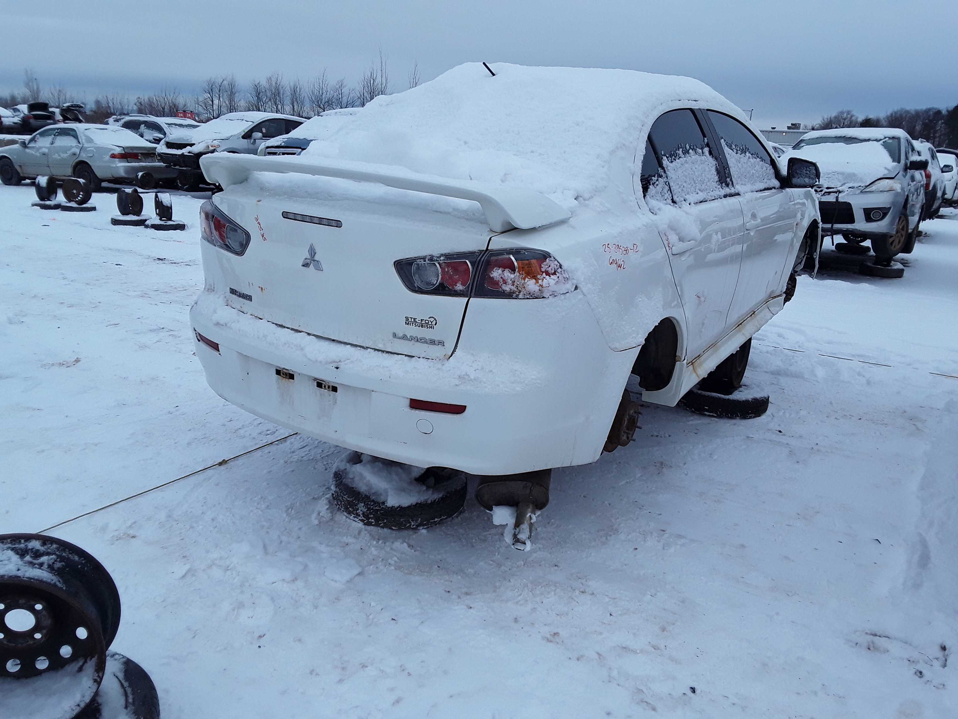 MITSUBISHI LANCER 2012