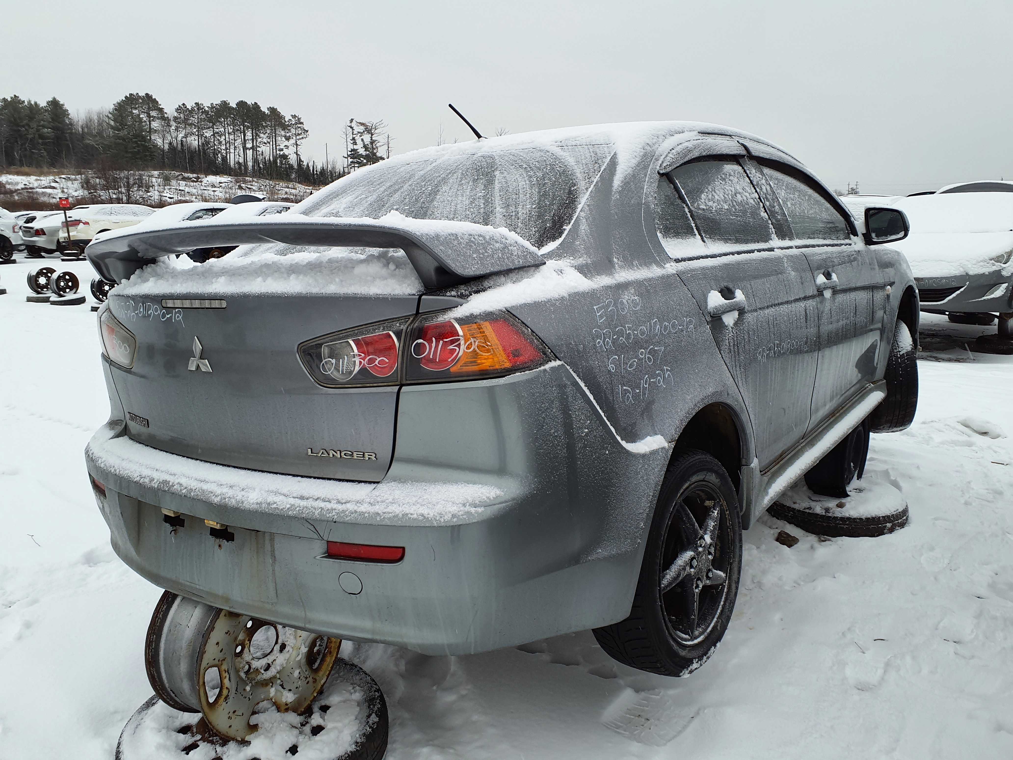 MITSUBISHI LANCER 2012