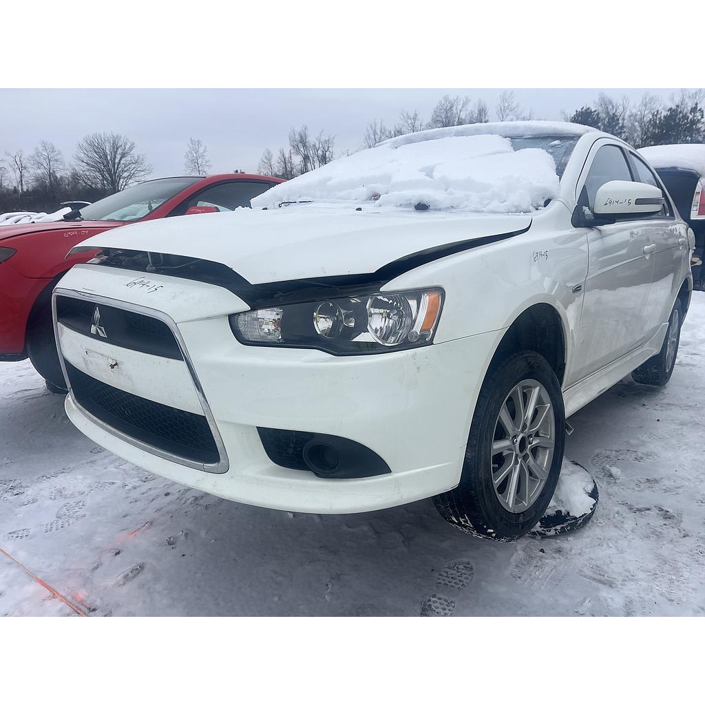 MITSUBISHI LANCER 2015