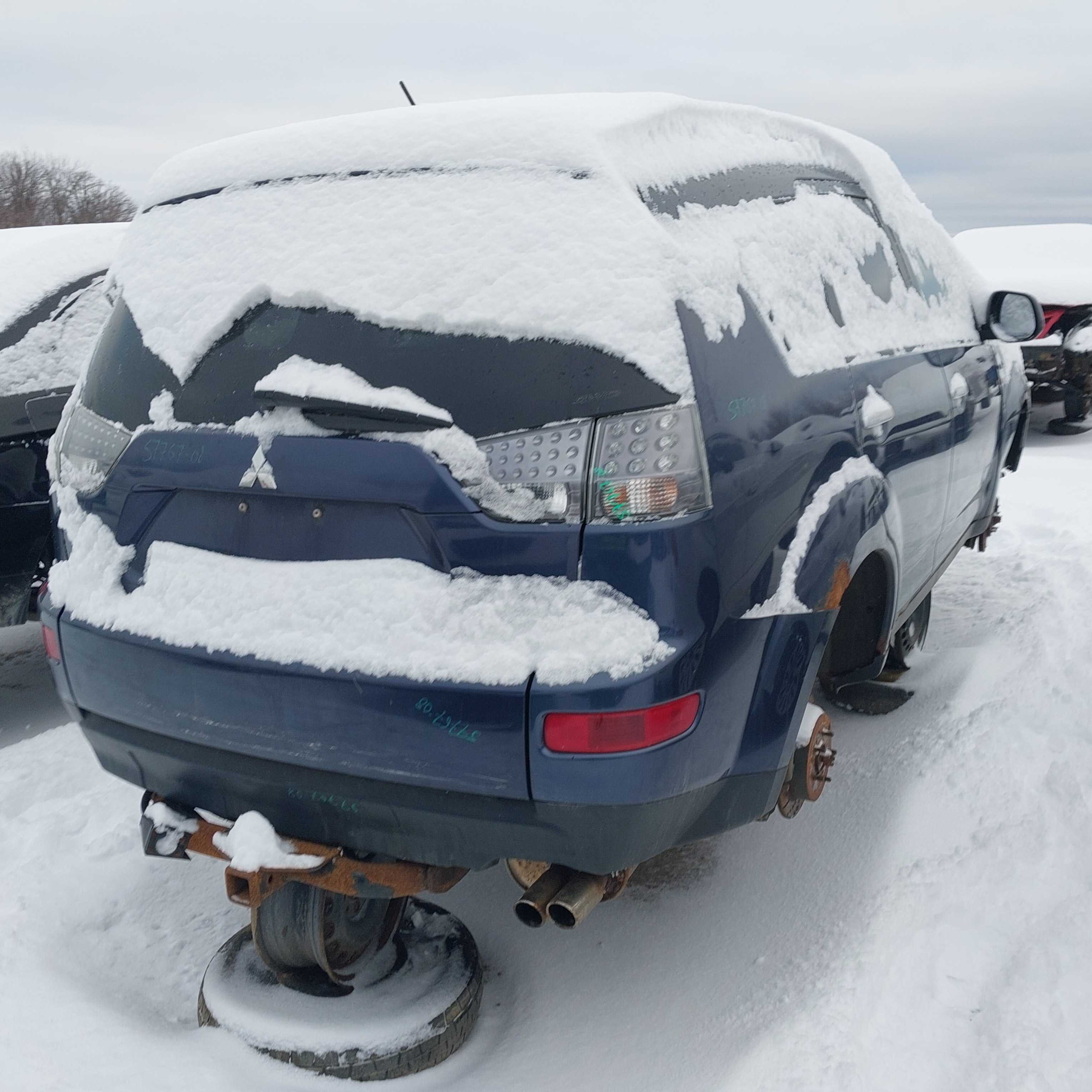 MITSUBISHI OUTLANDER 2008