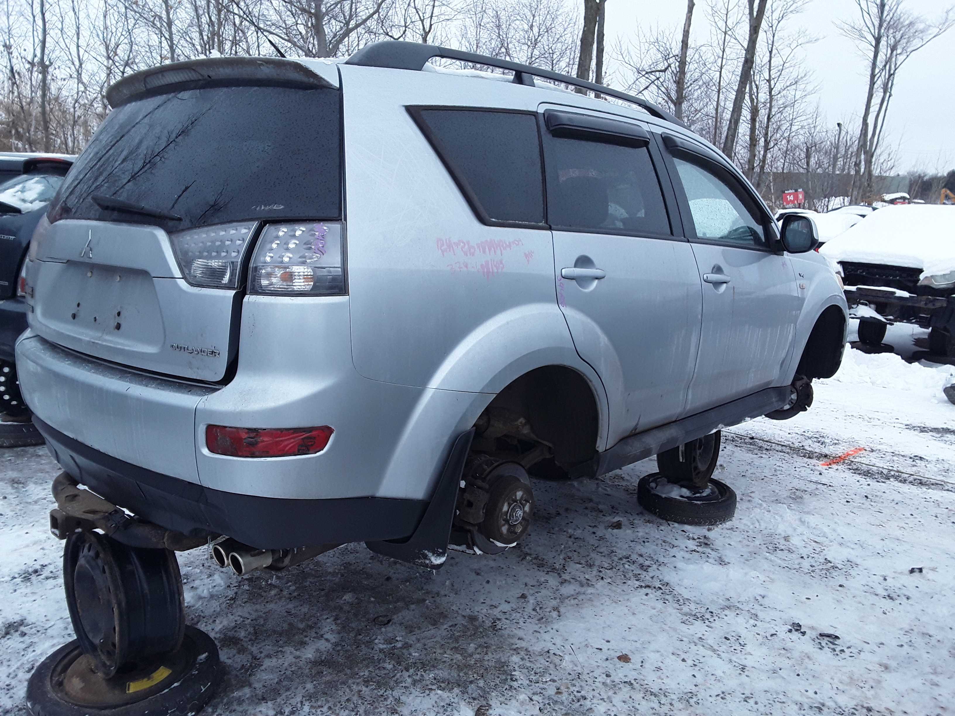 MITSUBISHI OUTLANDER 2009