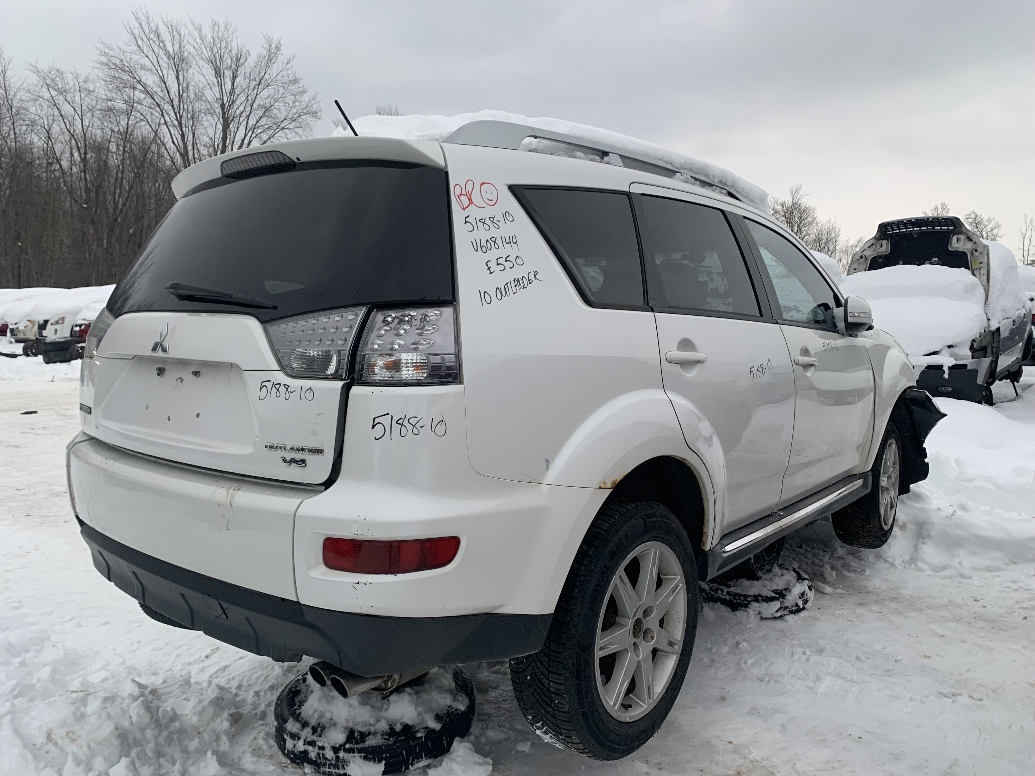 MITSUBISHI OUTLANDER 2010