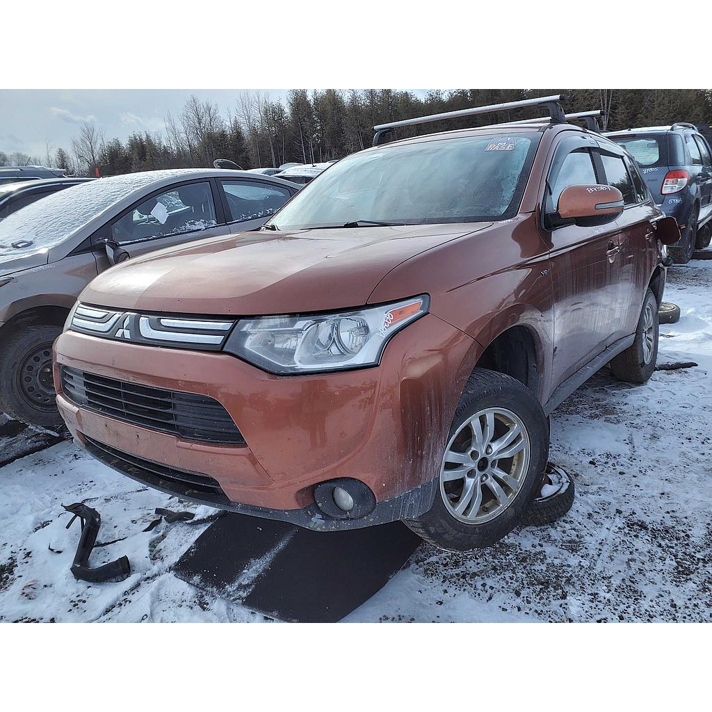 MITSUBISHI OUTLANDER 2014