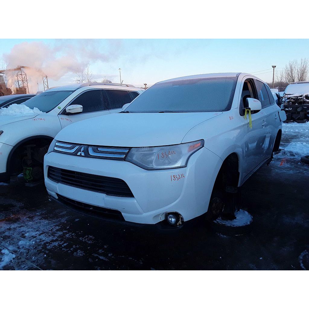 MITSUBISHI OUTLANDER 2014