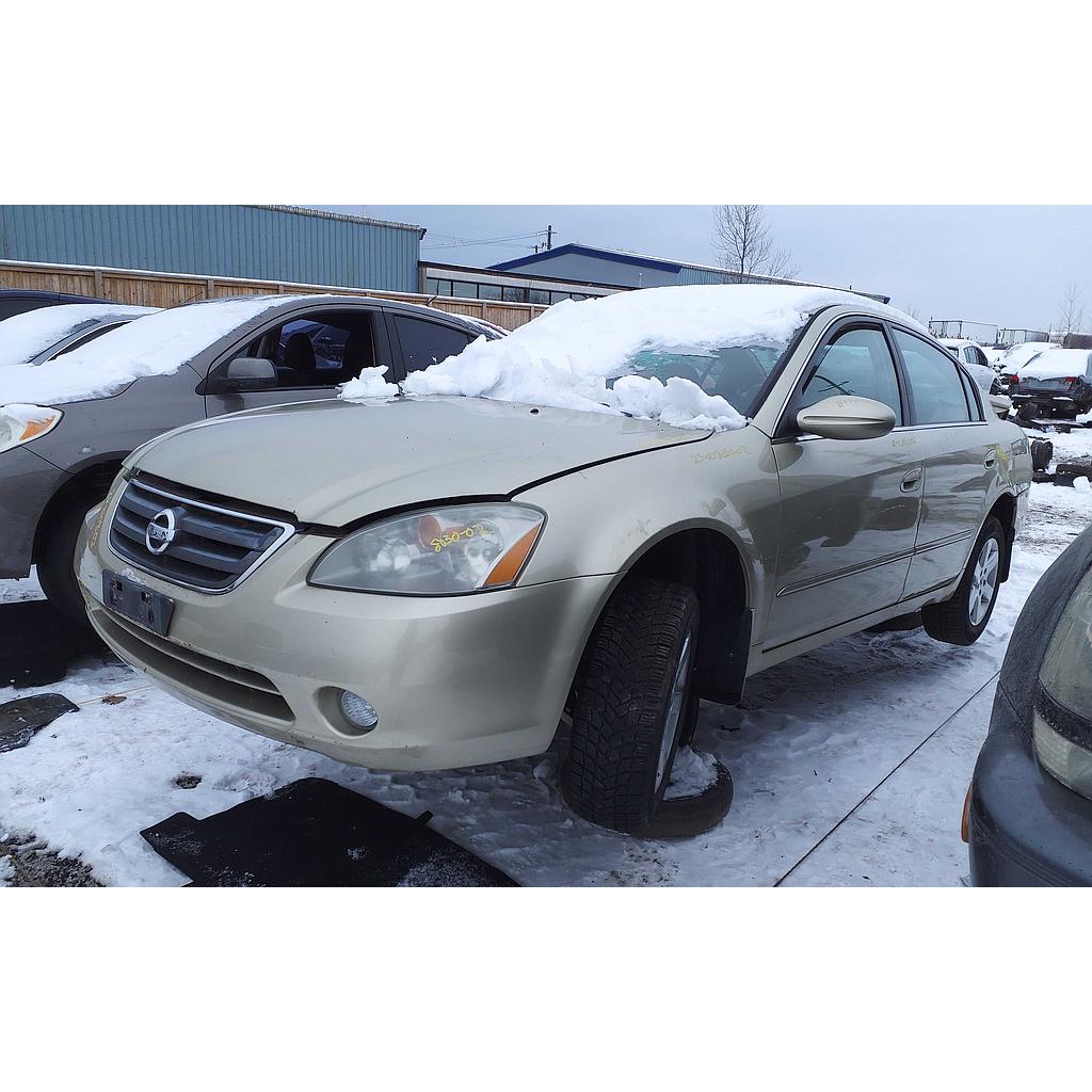 NISSAN ALTIMA 2002