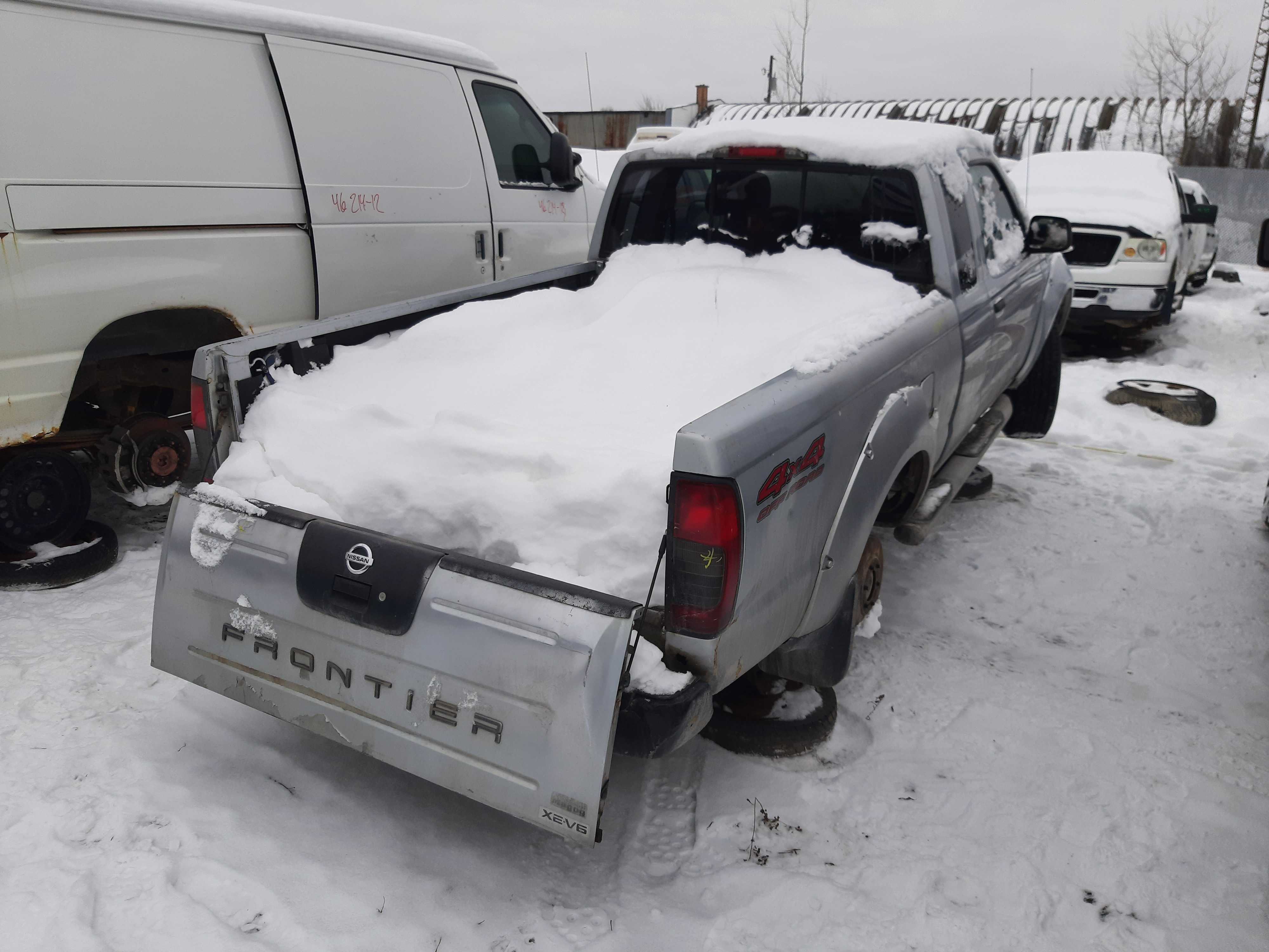 NISSAN FRONTIER 2003