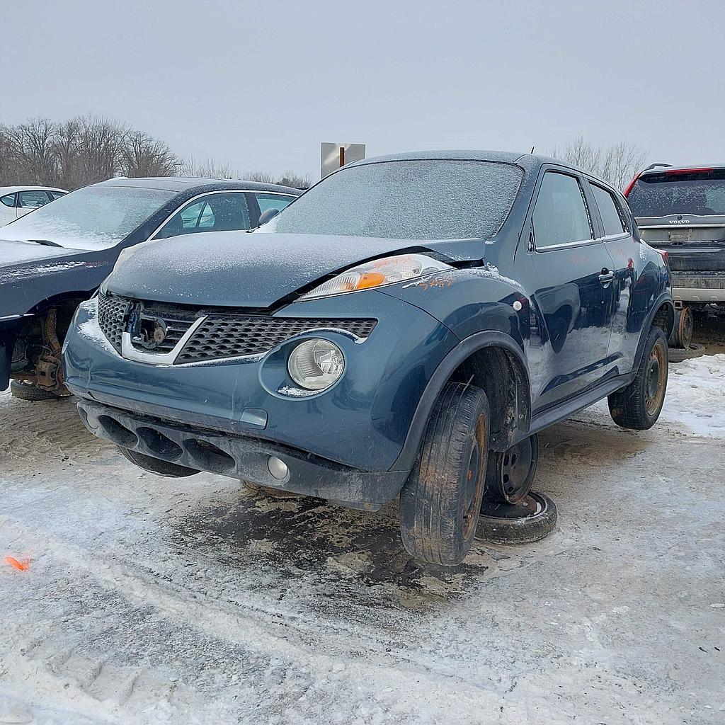 NISSAN JUKE 2012