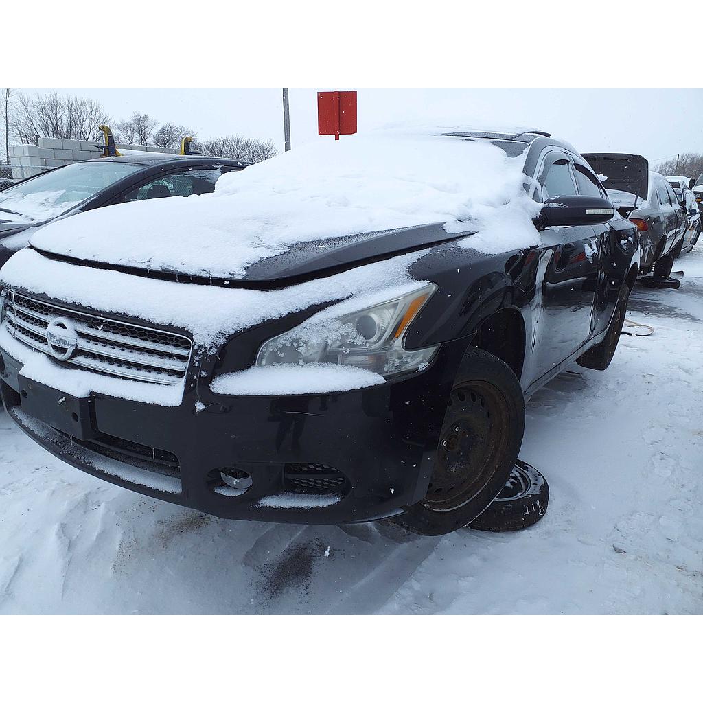 NISSAN MAXIMA 2011