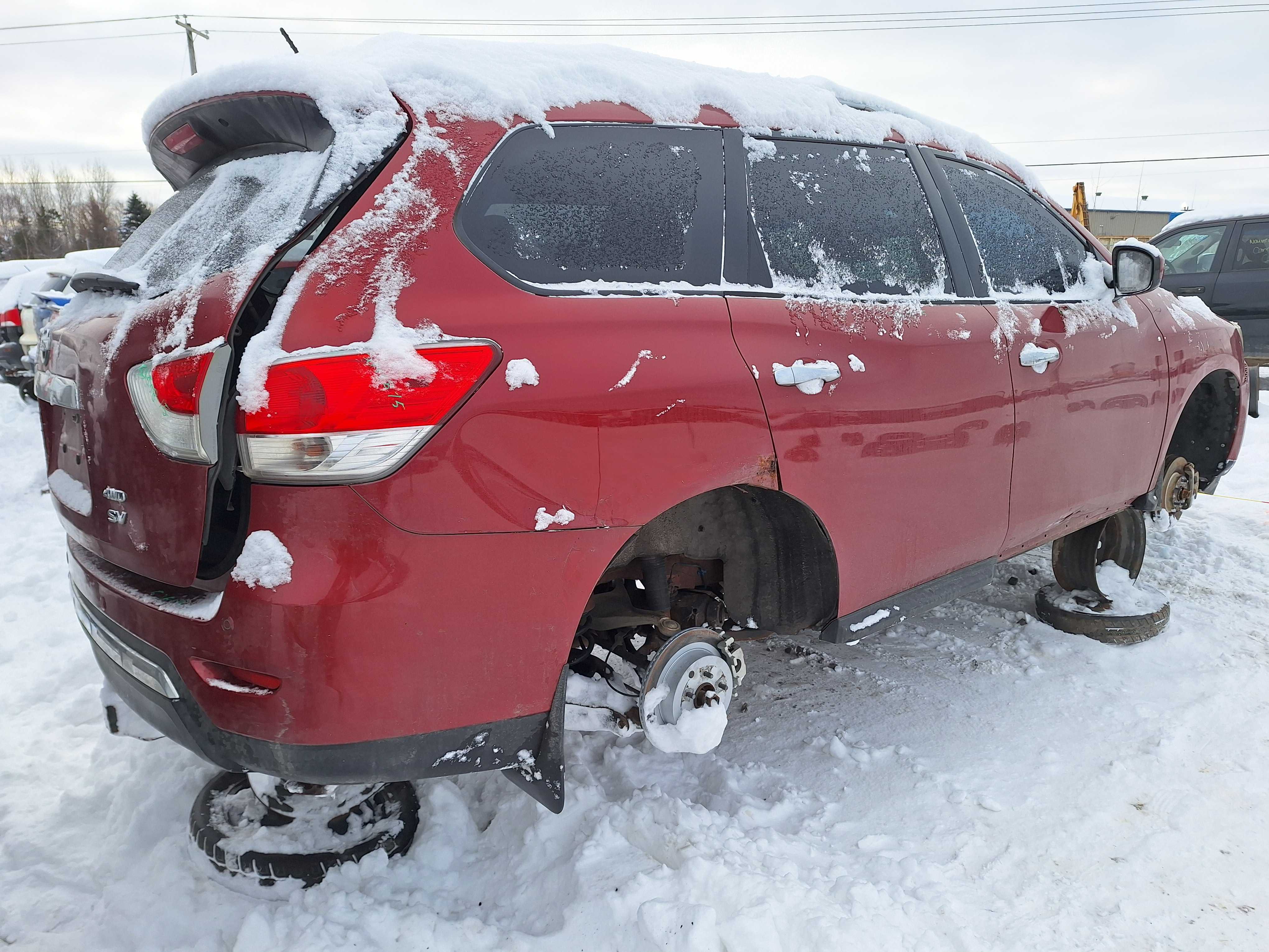 NISSAN PATHFINDER 2015