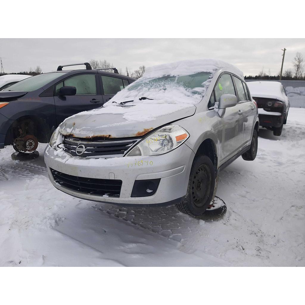 NISSAN VERSA 2010