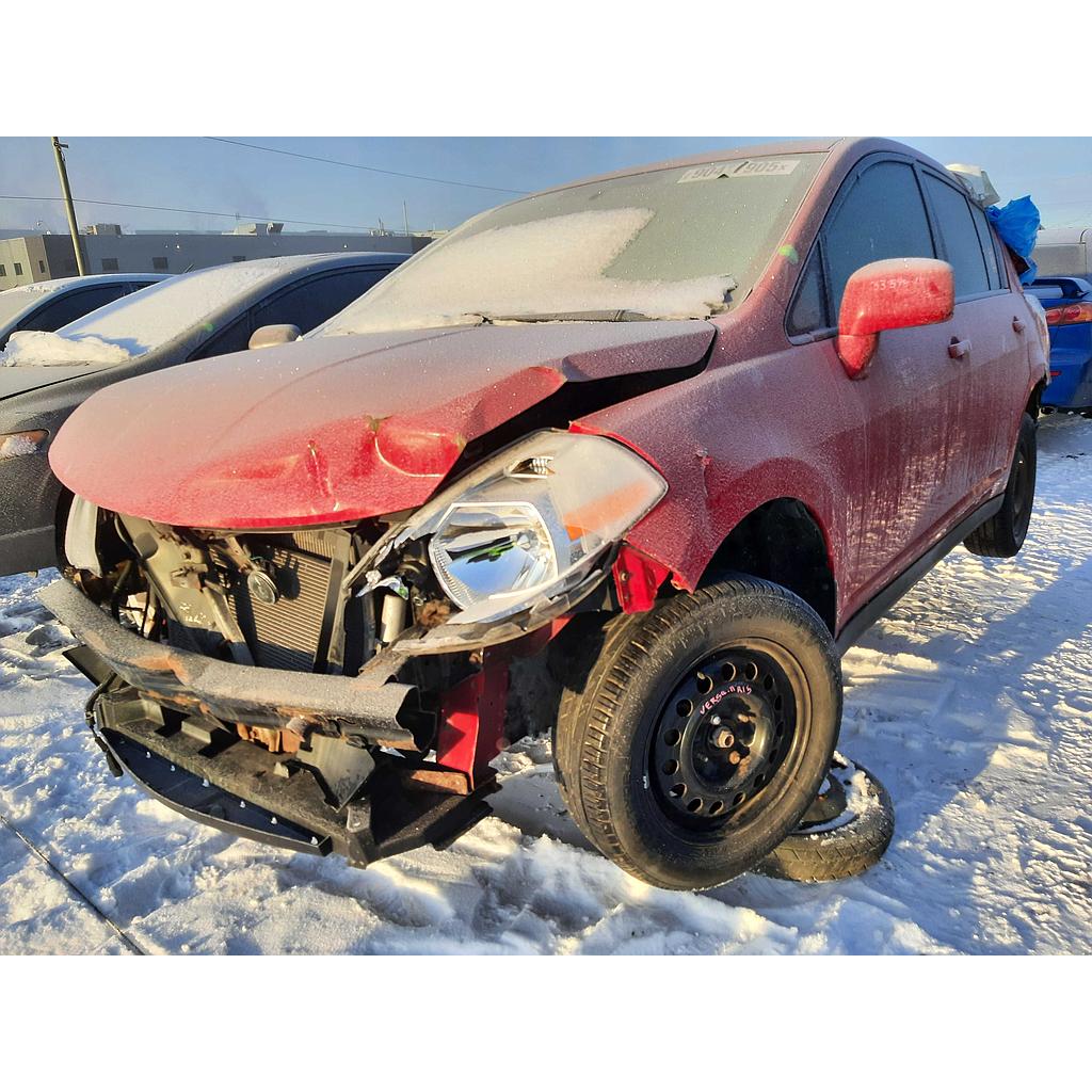NISSAN VERSA 2011
