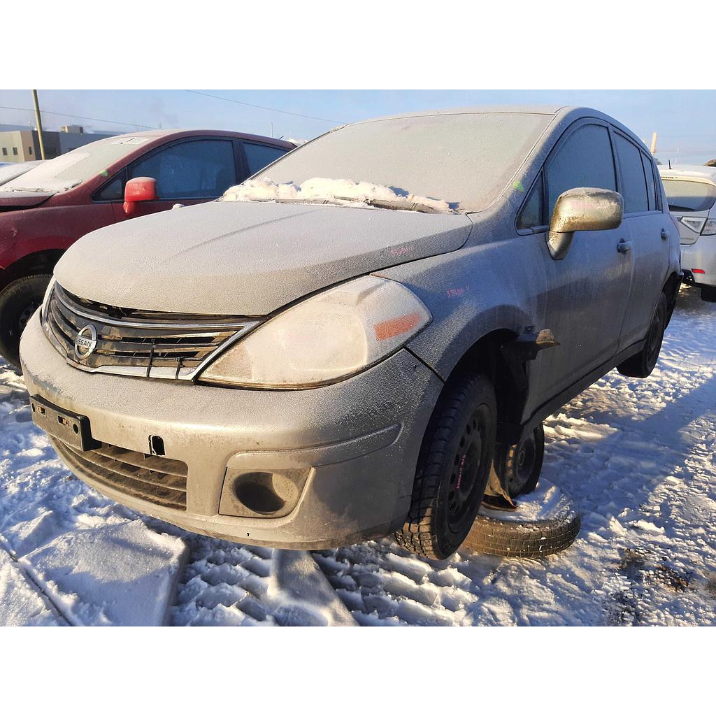 NISSAN VERSA 2011