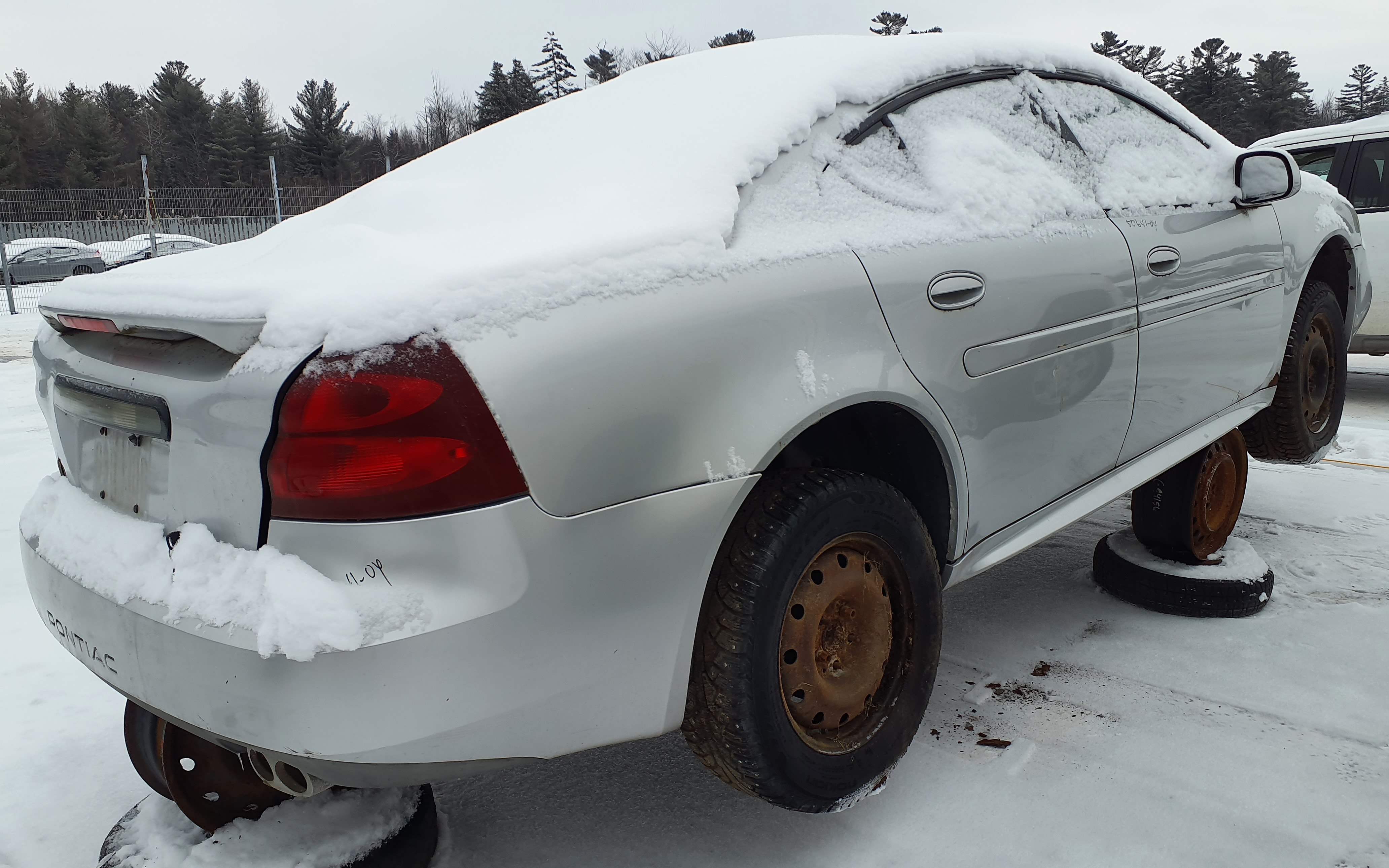 PONTIAC GRAND PRIX 2004