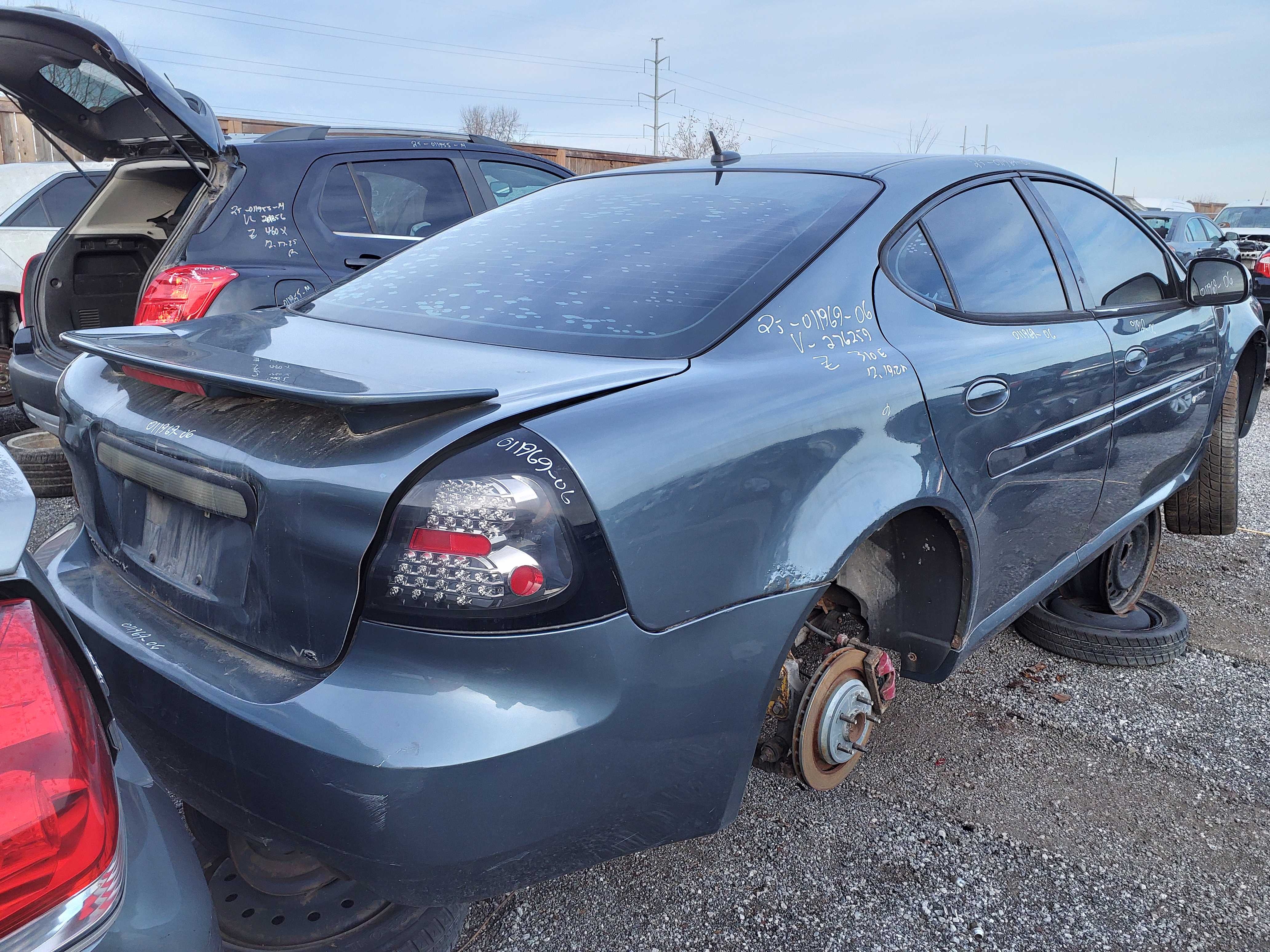 PONTIAC GRAND PRIX 2006