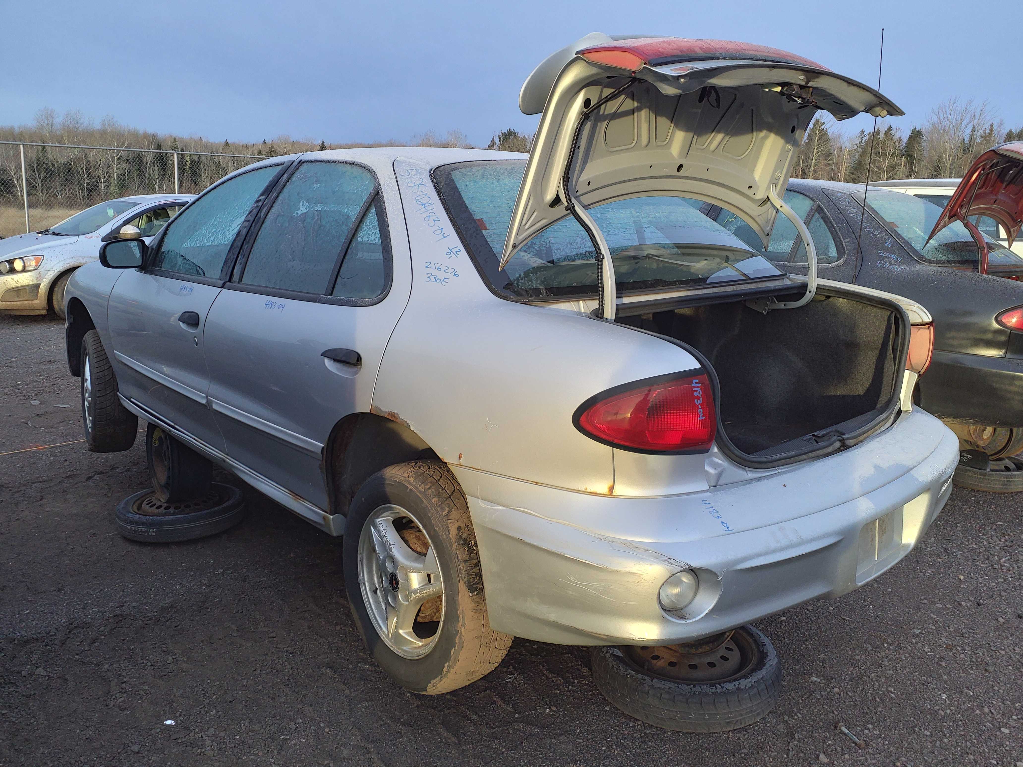 PONTIAC SUNFIRE 2004