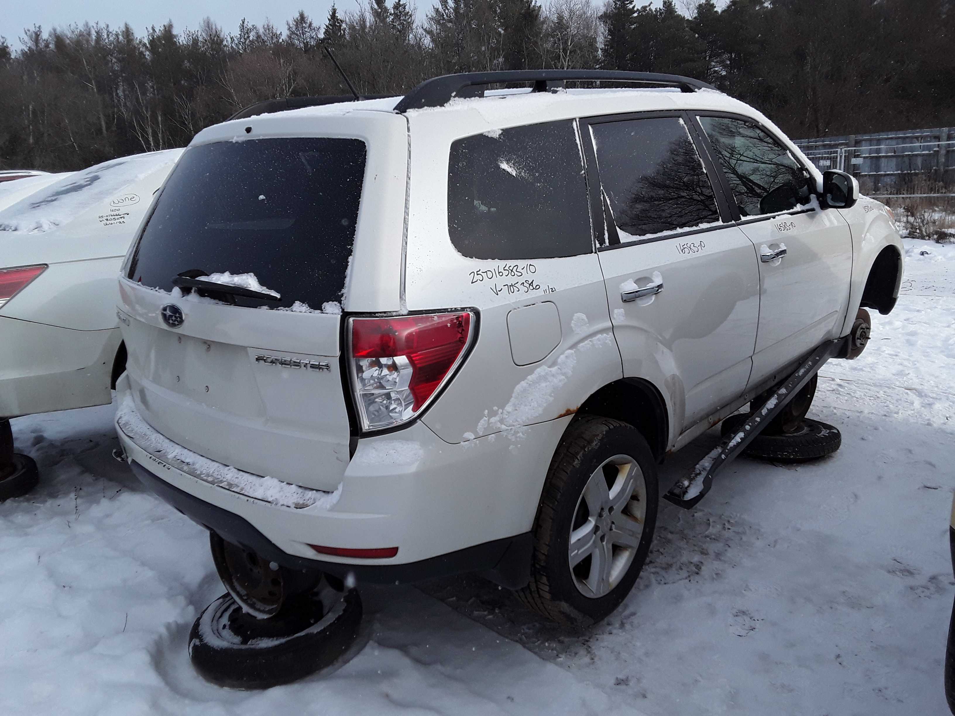 SUBARU FORESTER 2010