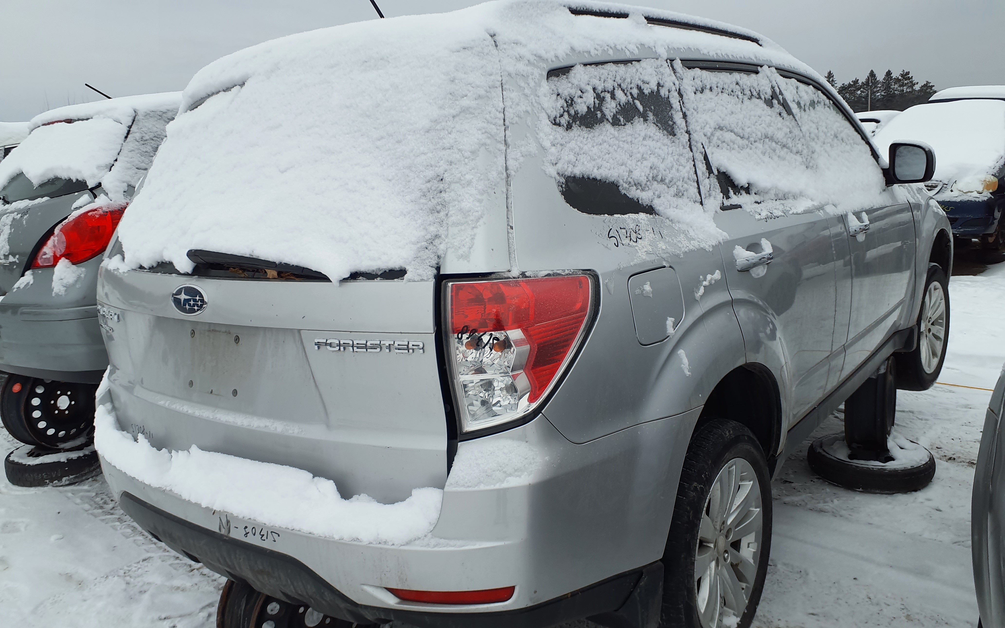 SUBARU FORESTER 2011