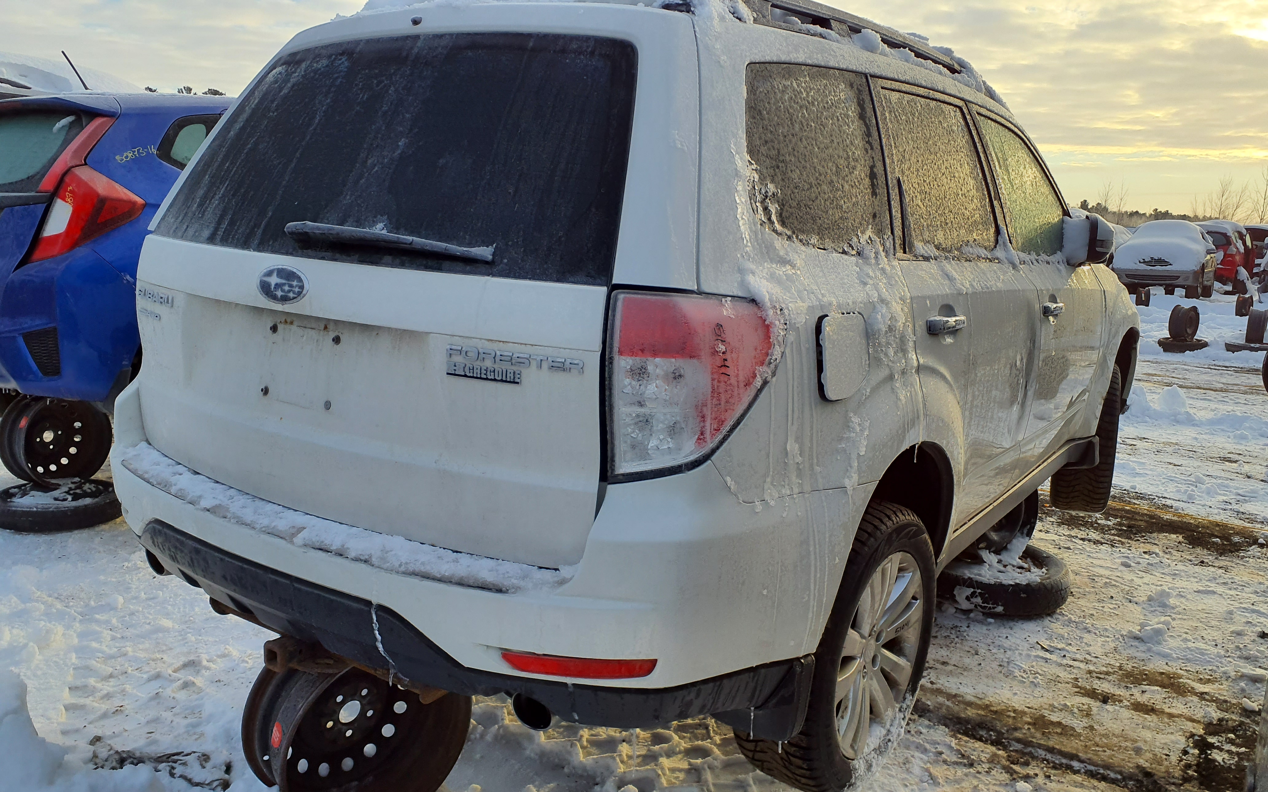 SUBARU FORESTER 2012