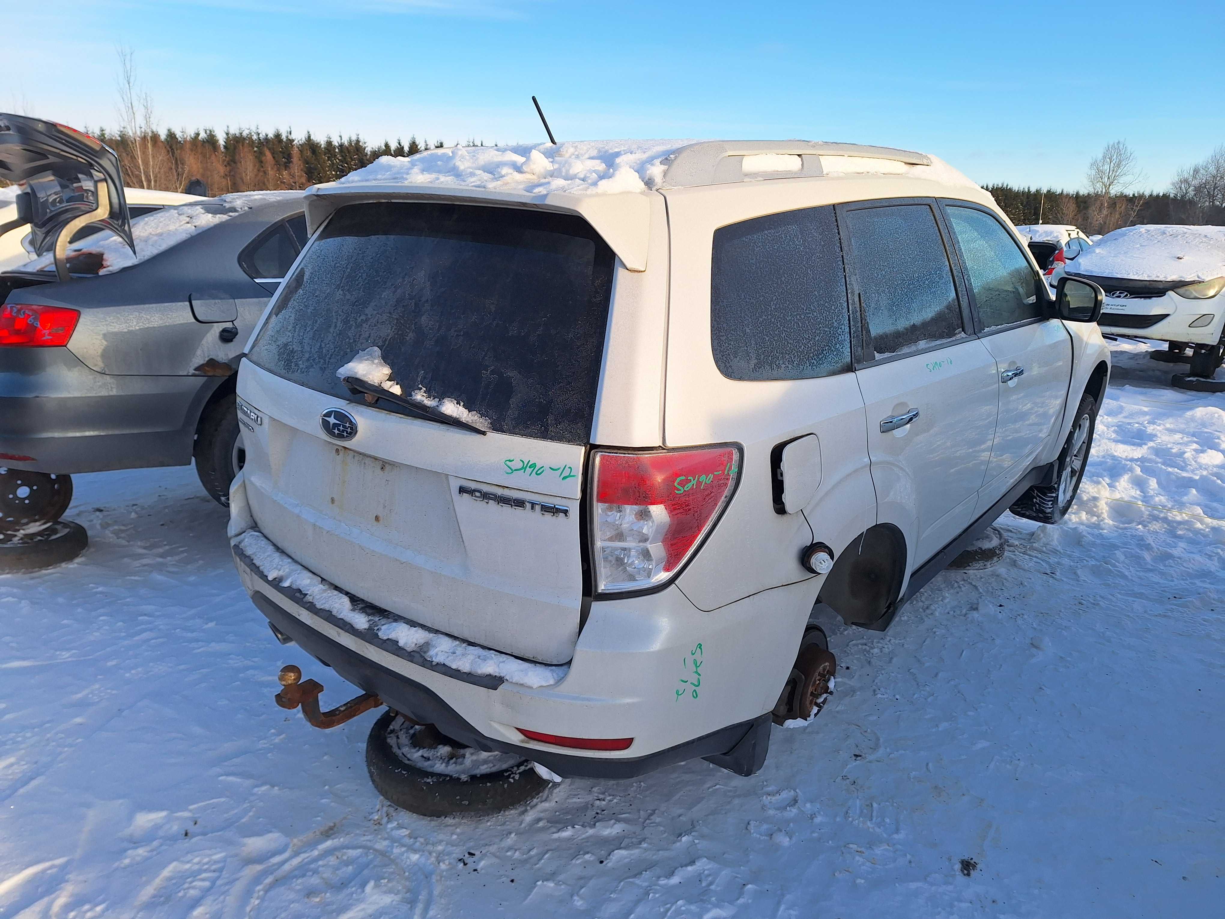 SUBARU FORESTER 2012