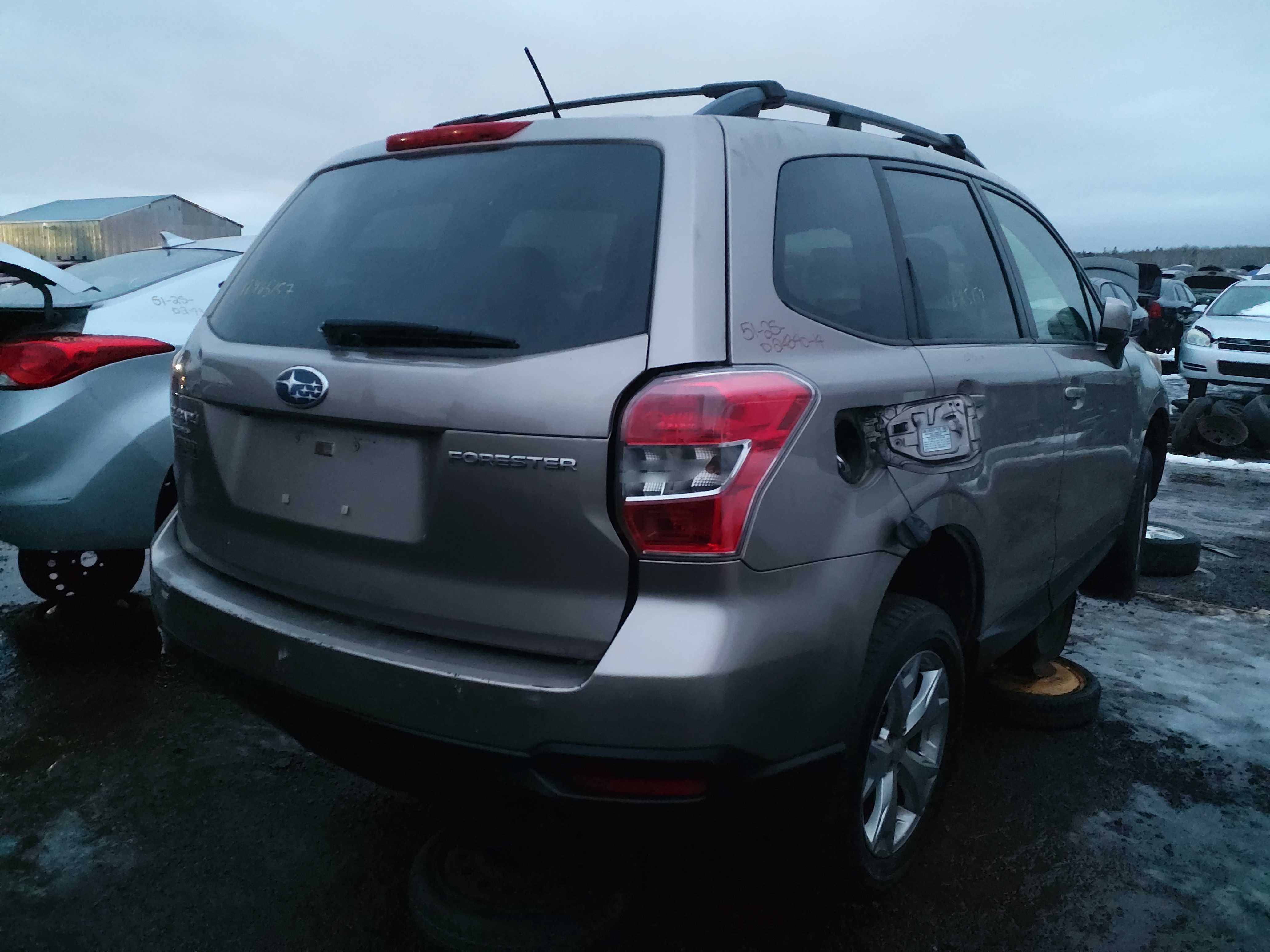 SUBARU FORESTER 2014