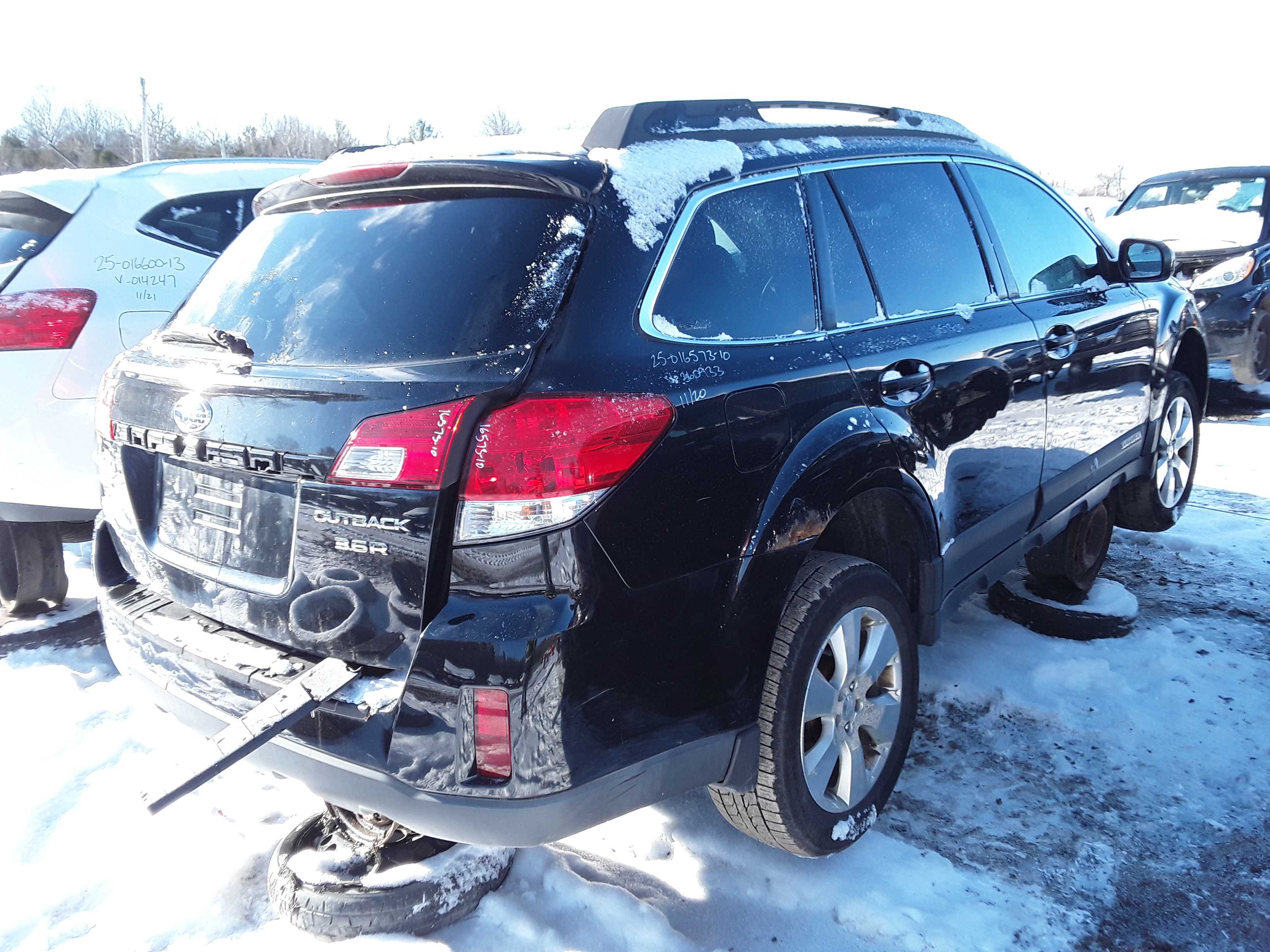 SUBARU OUTBACK 2010