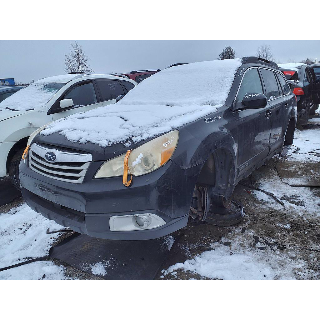 SUBARU OUTBACK 2010