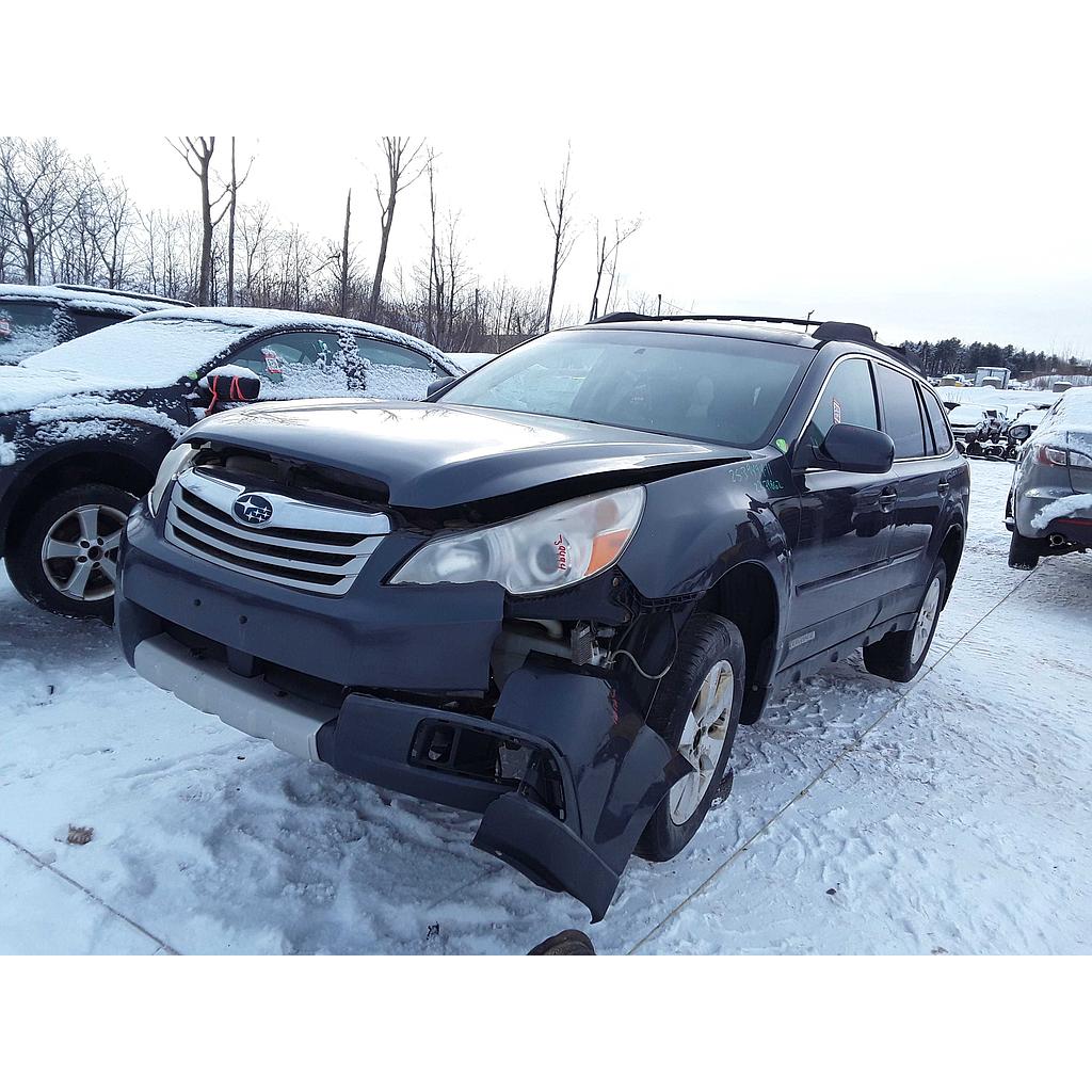 SUBARU OUTBACK 2011