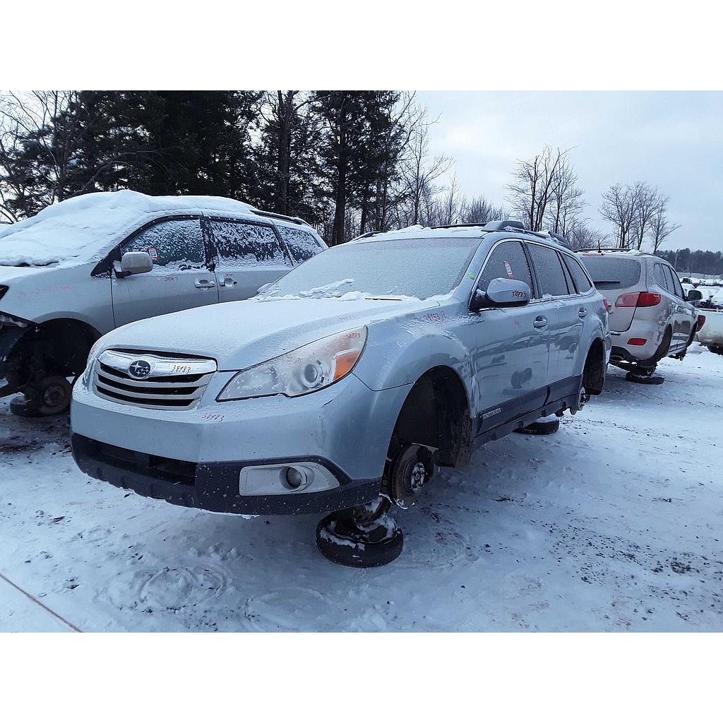 SUBARU OUTBACK 2012