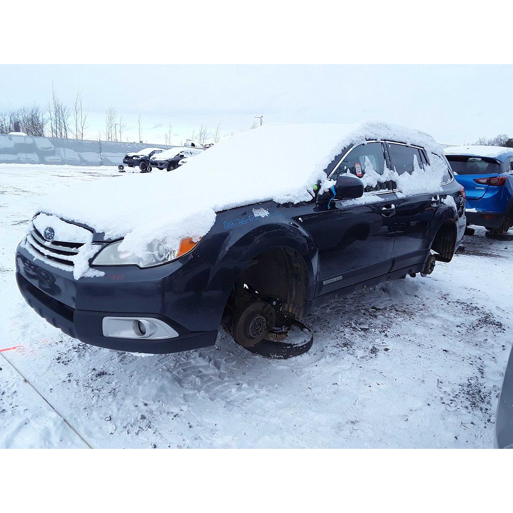SUBARU OUTBACK 2012