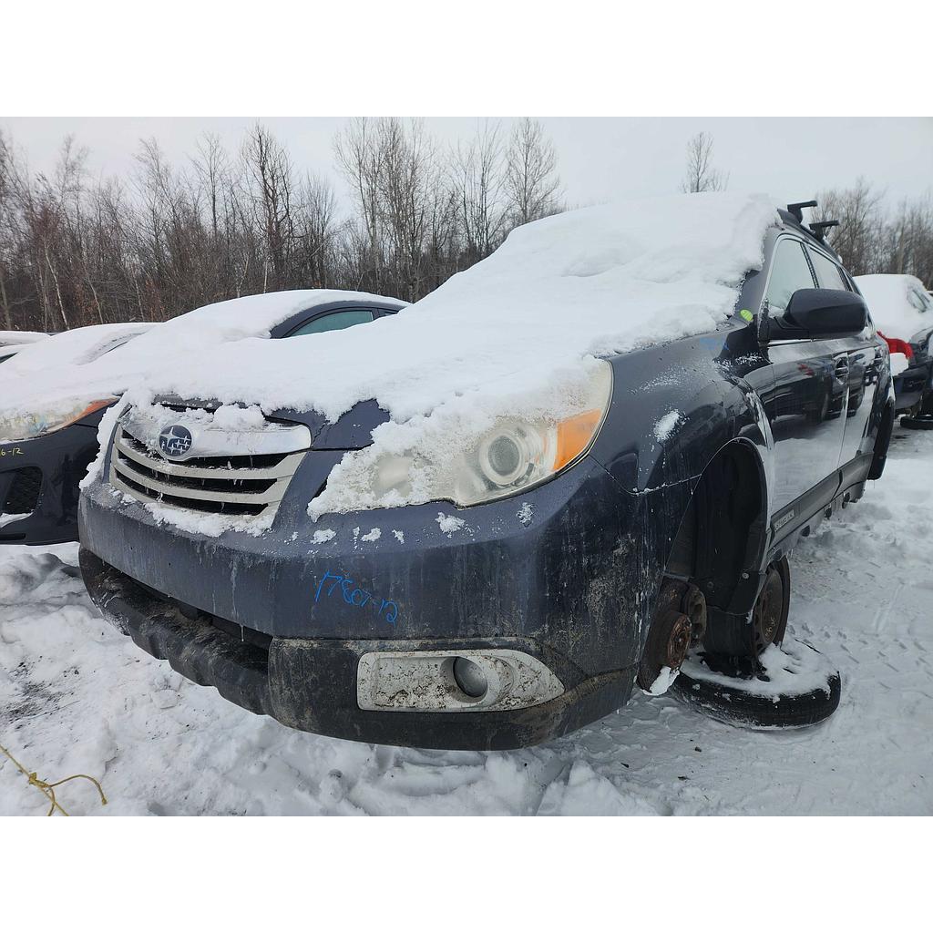 SUBARU OUTBACK 2012
