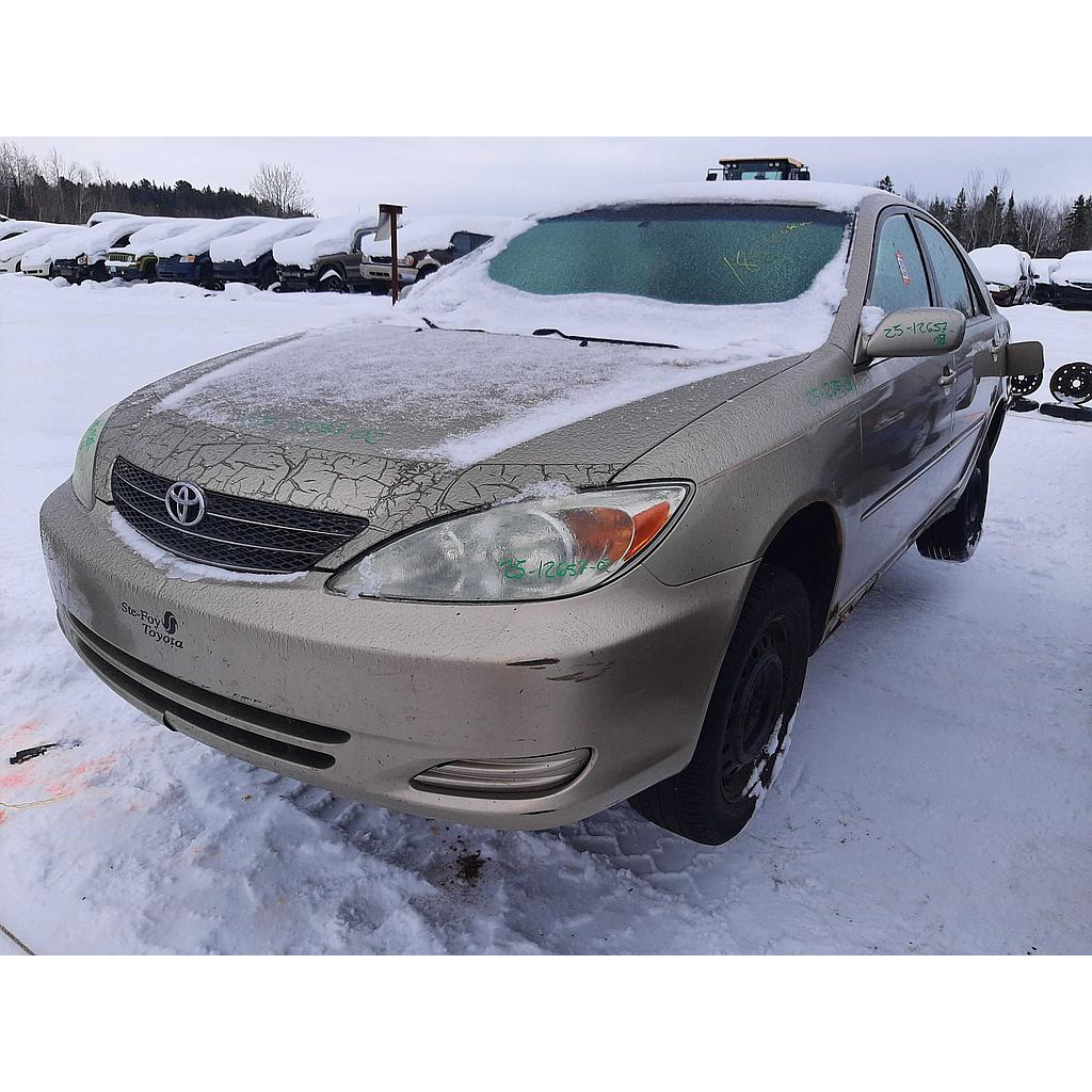 TOYOTA CAMRY 2002
