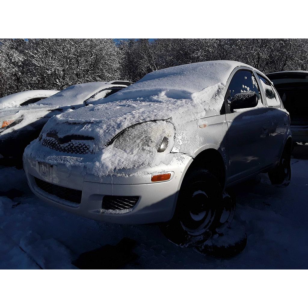 TOYOTA ECHO 2004
