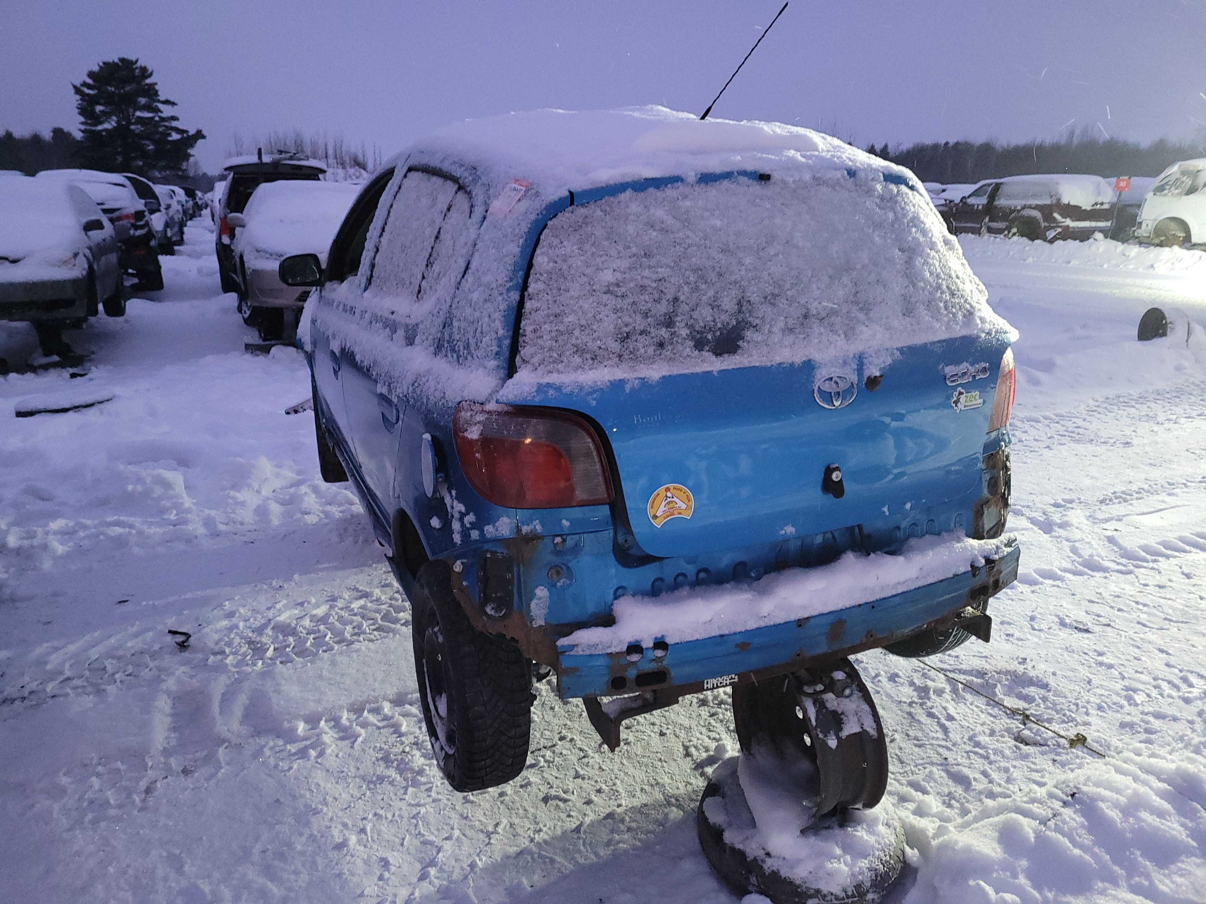 TOYOTA ECHO 2005
