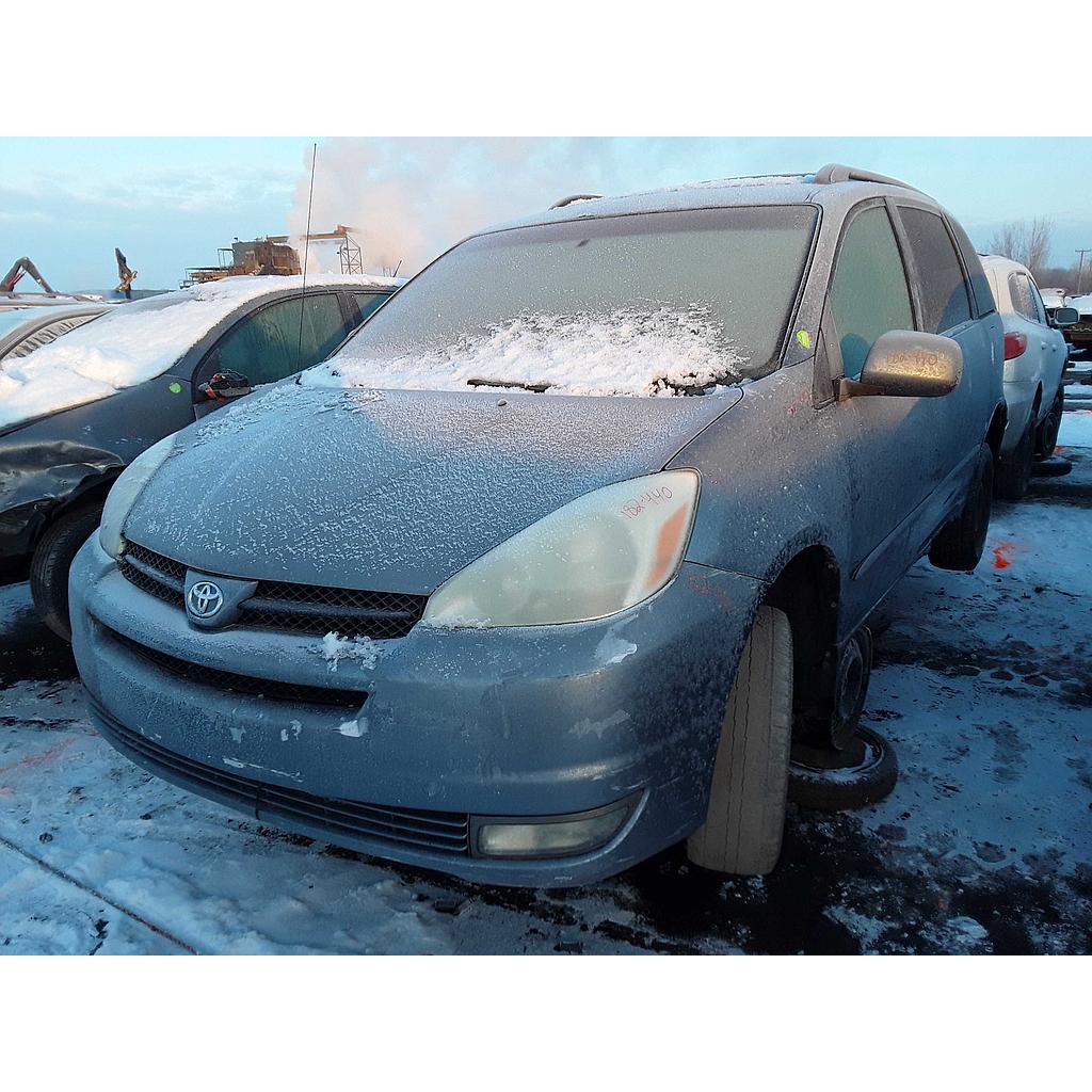 TOYOTA SIENNA 2004