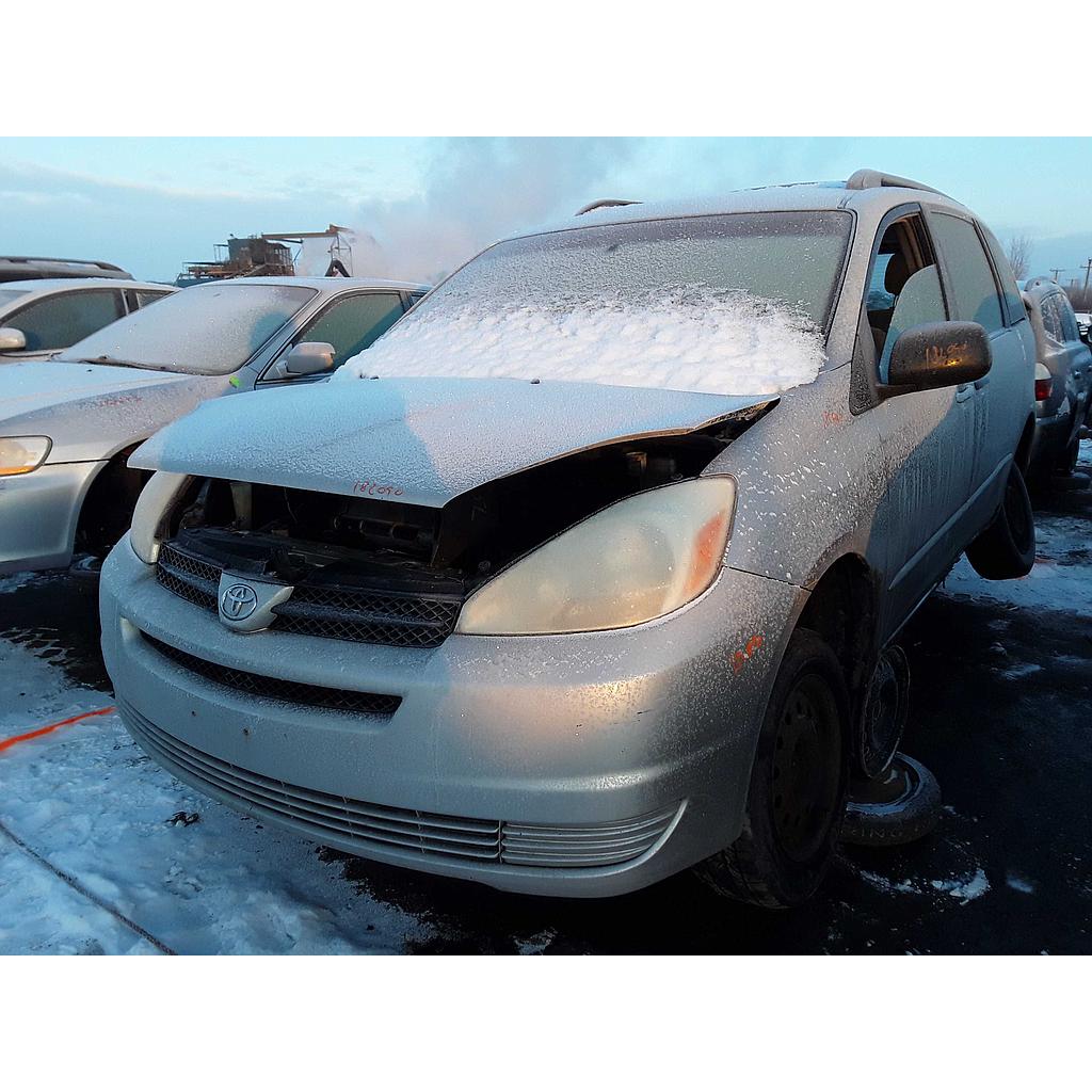 TOYOTA SIENNA 2004