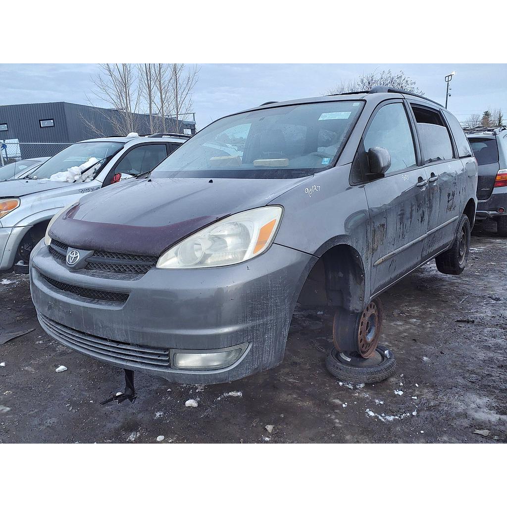 TOYOTA SIENNA 2004