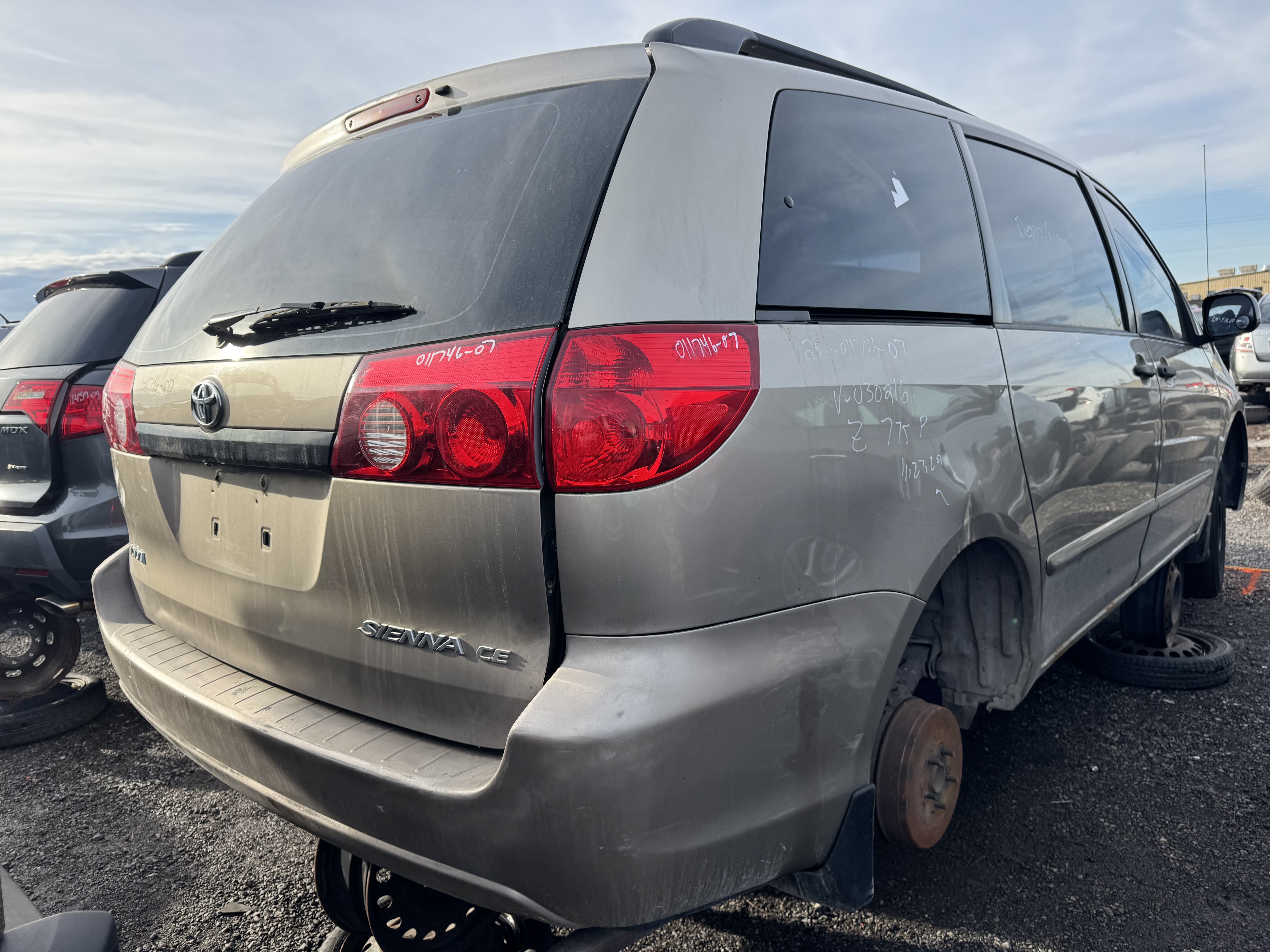 TOYOTA SIENNA 2007