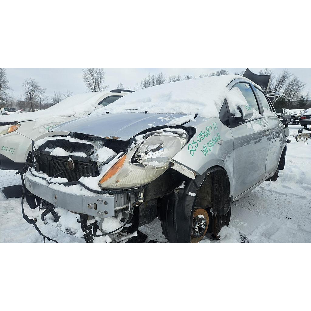 TOYOTA YARIS 2010